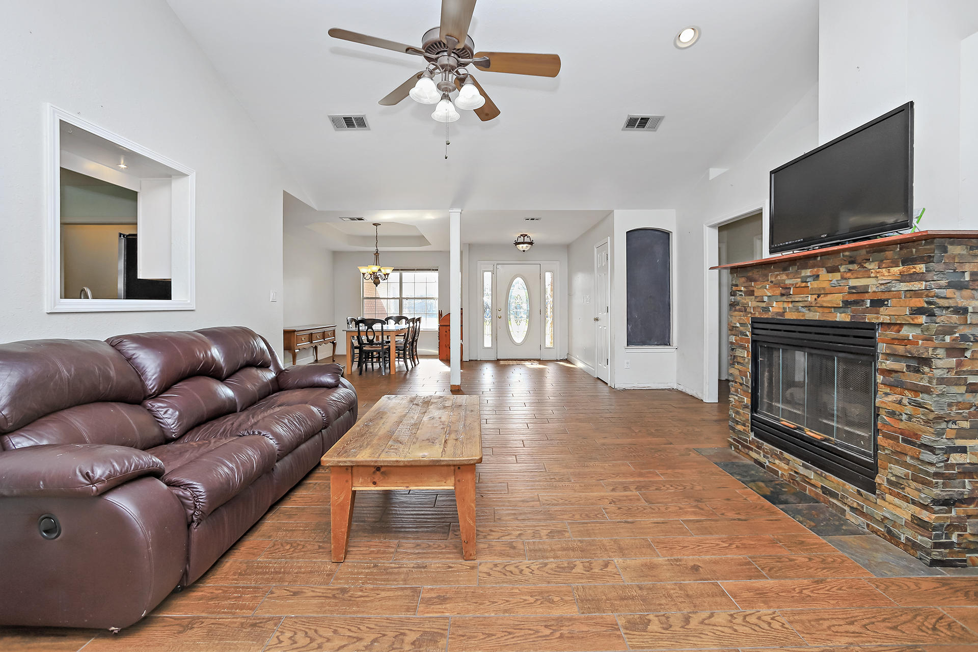 KELL-AIRE GARDENS - Residential