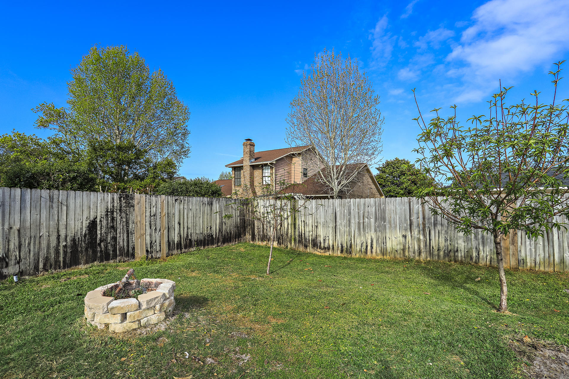 KELL-AIRE GARDENS - Residential