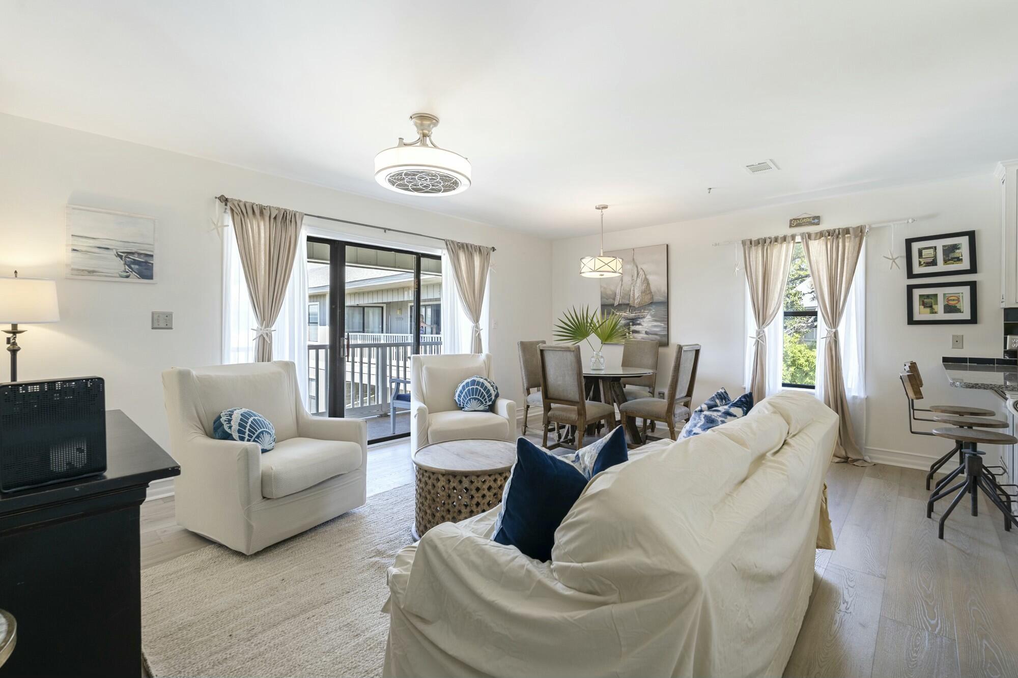 BEACHWOOD VILLAS CONDO - Residential