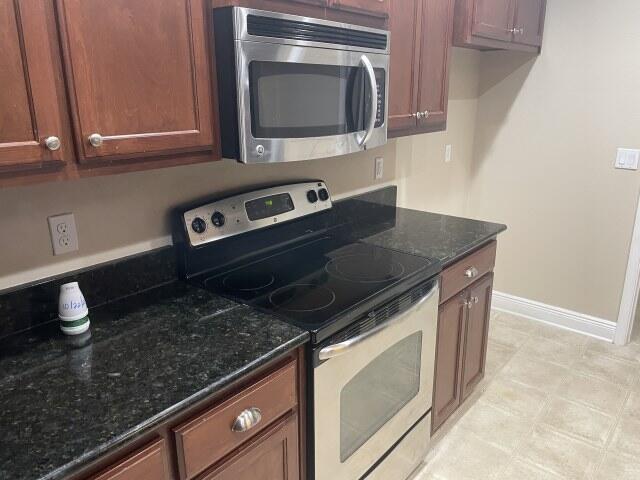 ALICIA PLACE - Residential