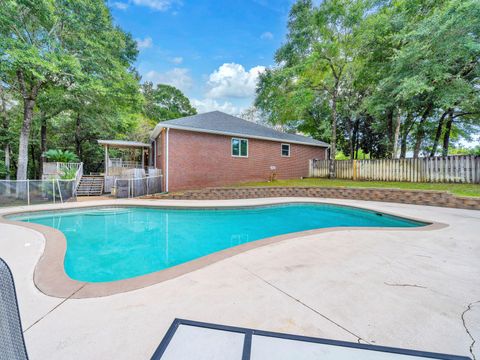 A home in Niceville