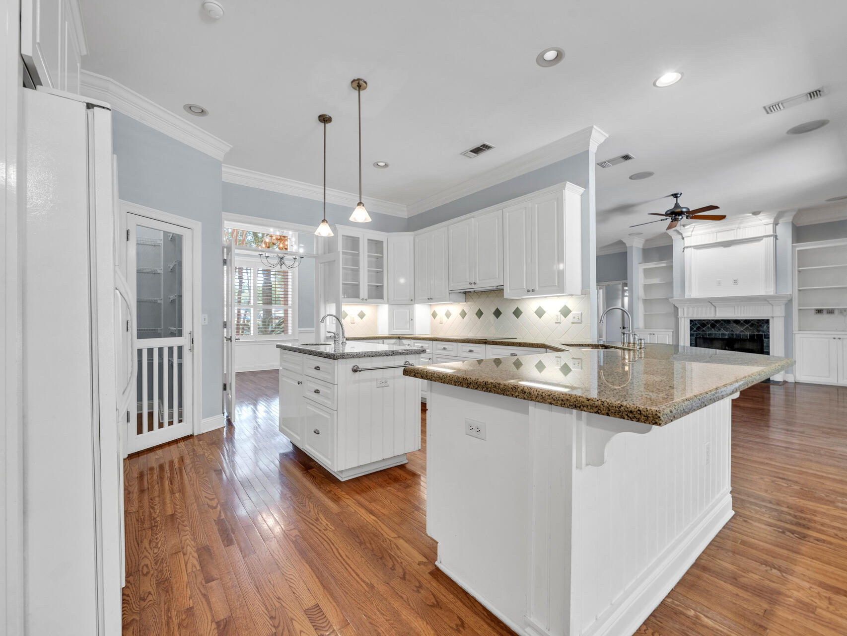 ROCKY BAYOU ESTATES 14B - Residential