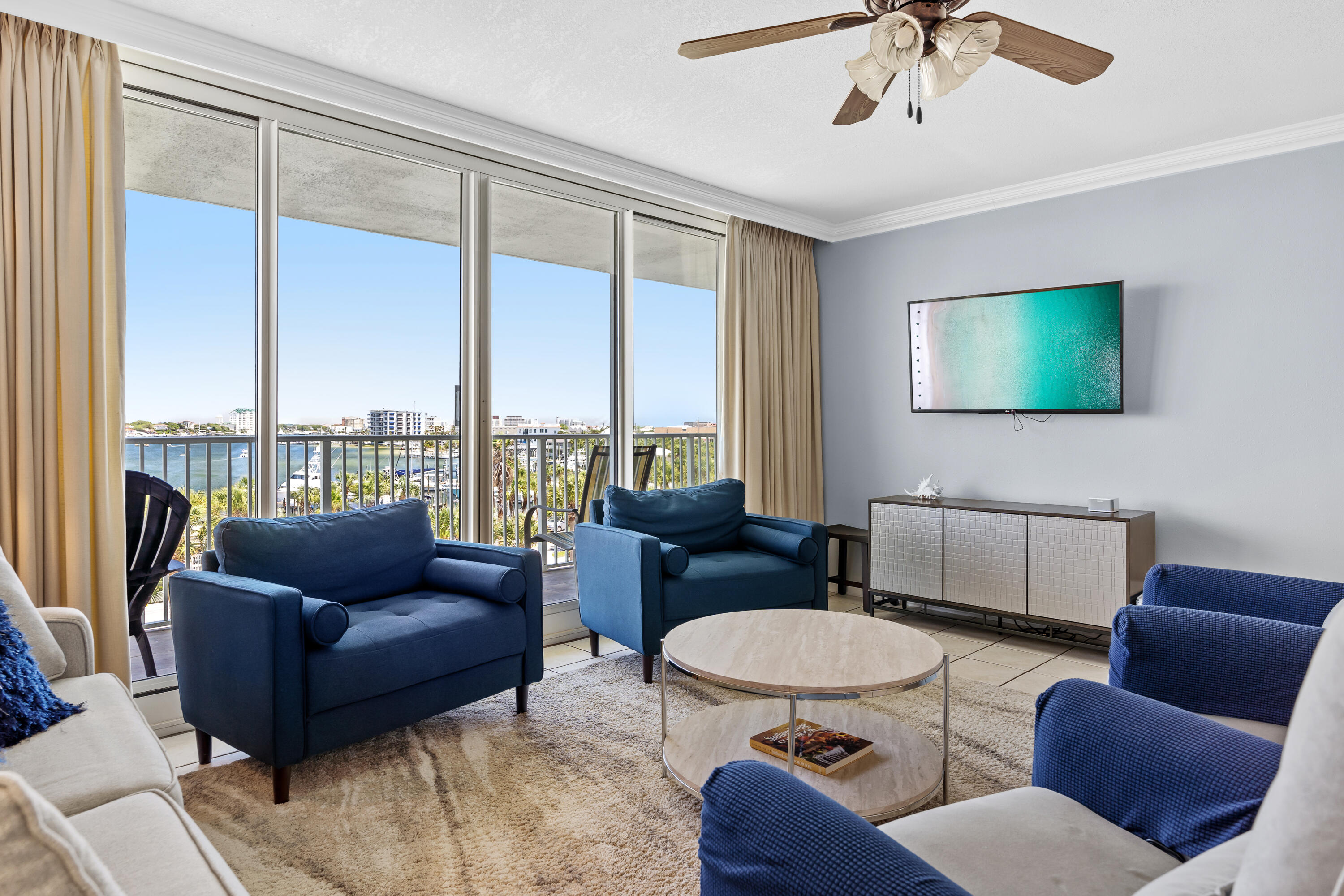 WATERVIEW TOWERS - Residential