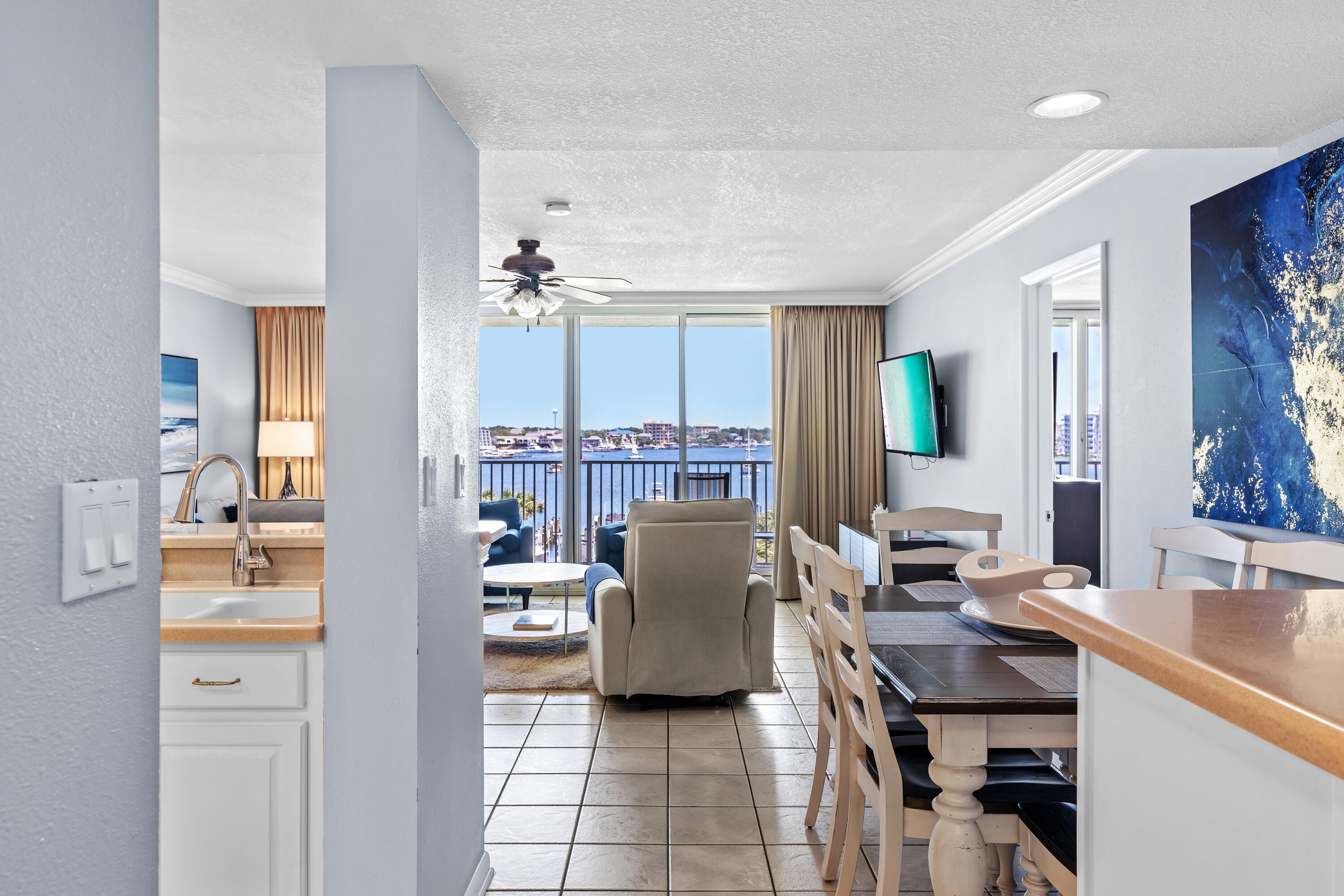 WATERVIEW TOWERS - Residential