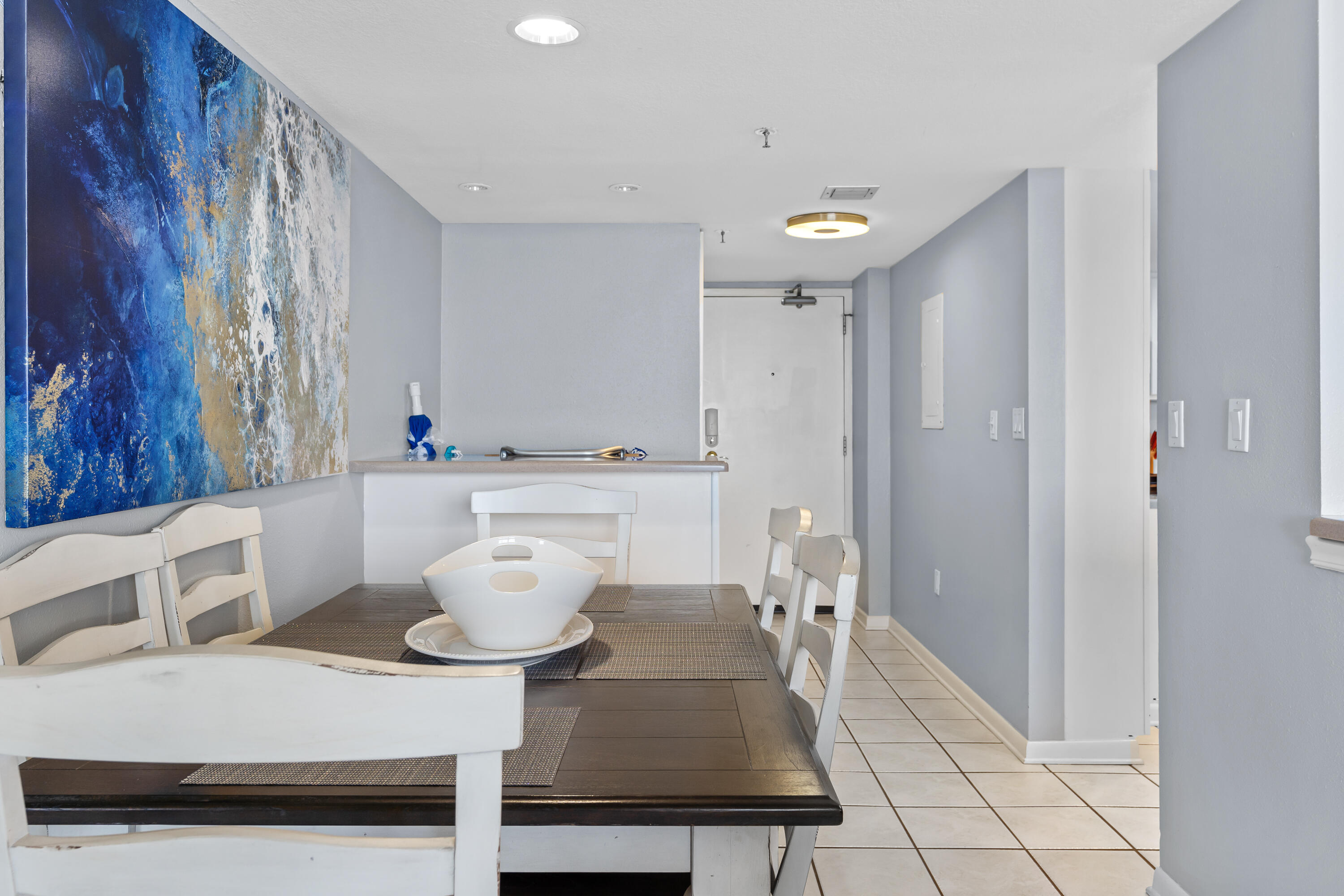 WATERVIEW TOWERS - Residential