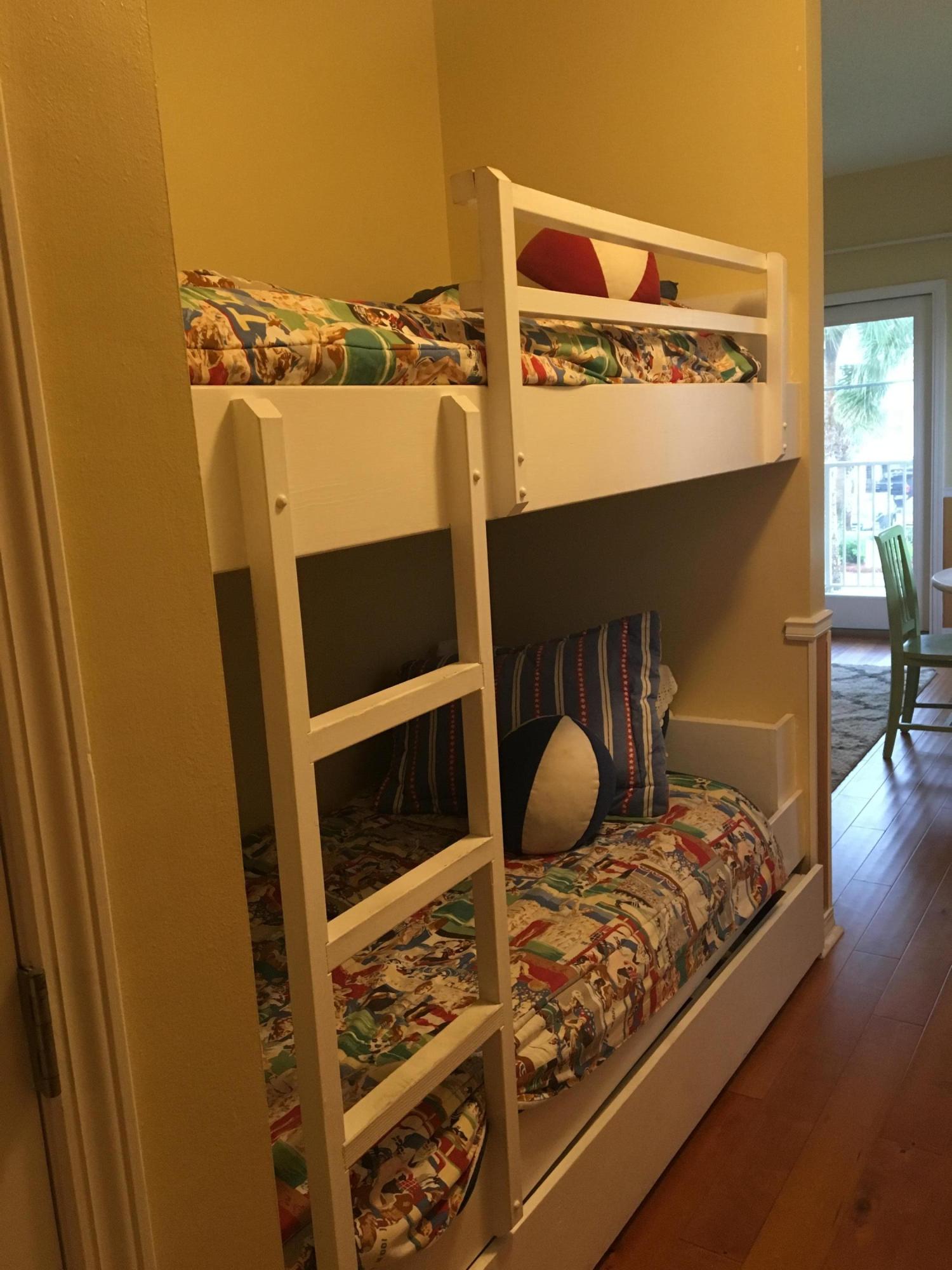 CARIBBEAN DUNES PH 1 - Residential