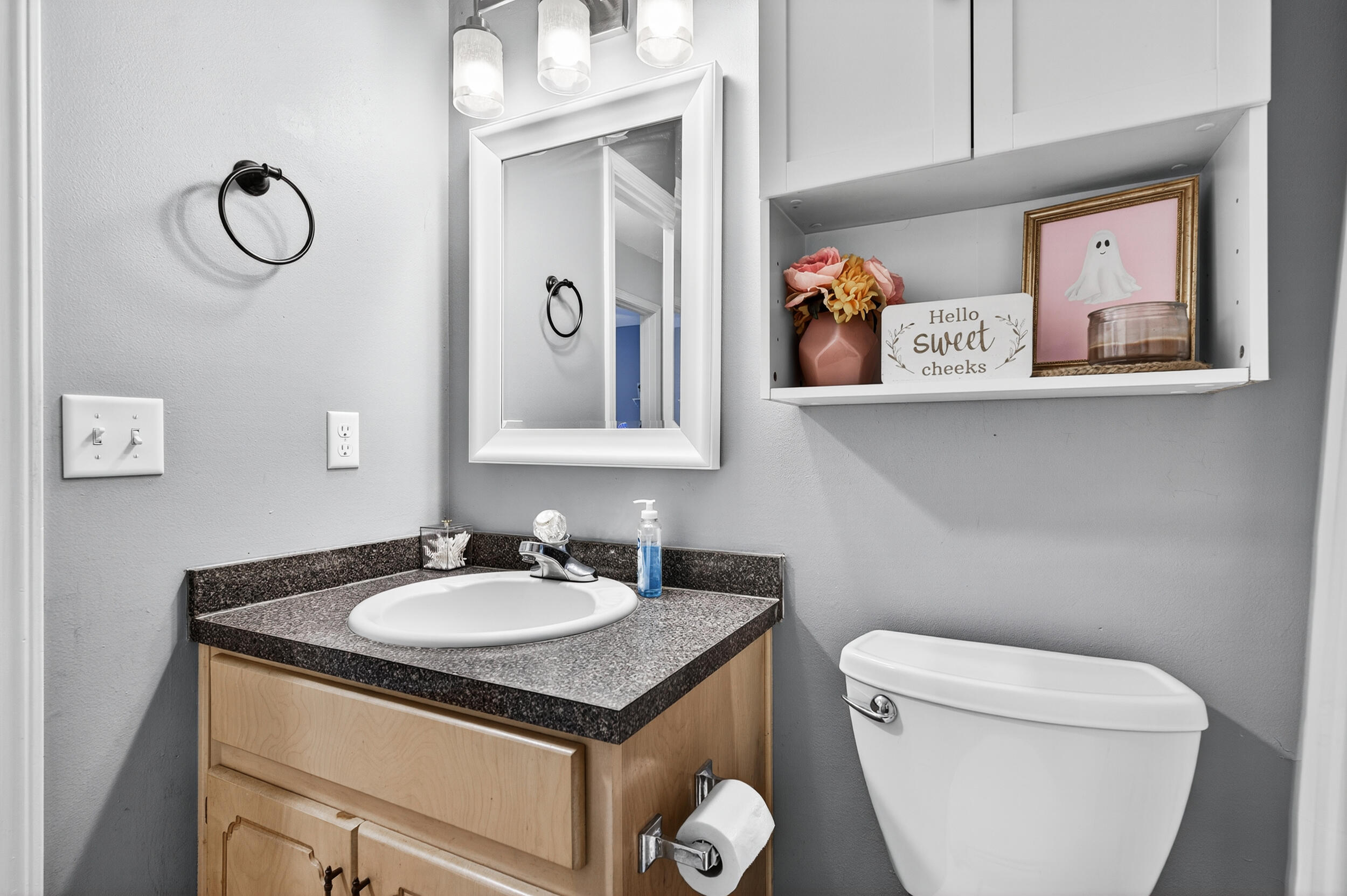 EMERALD GARDENS NORTH 1ST ADDN - Residential