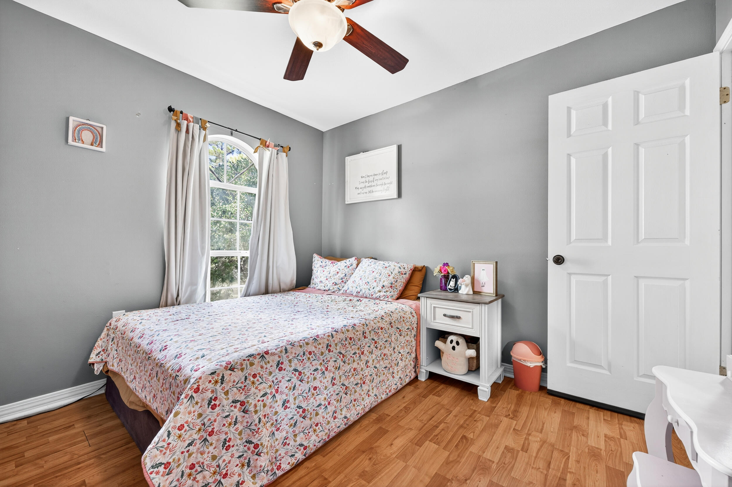 EMERALD GARDENS NORTH 1ST ADDN - Residential