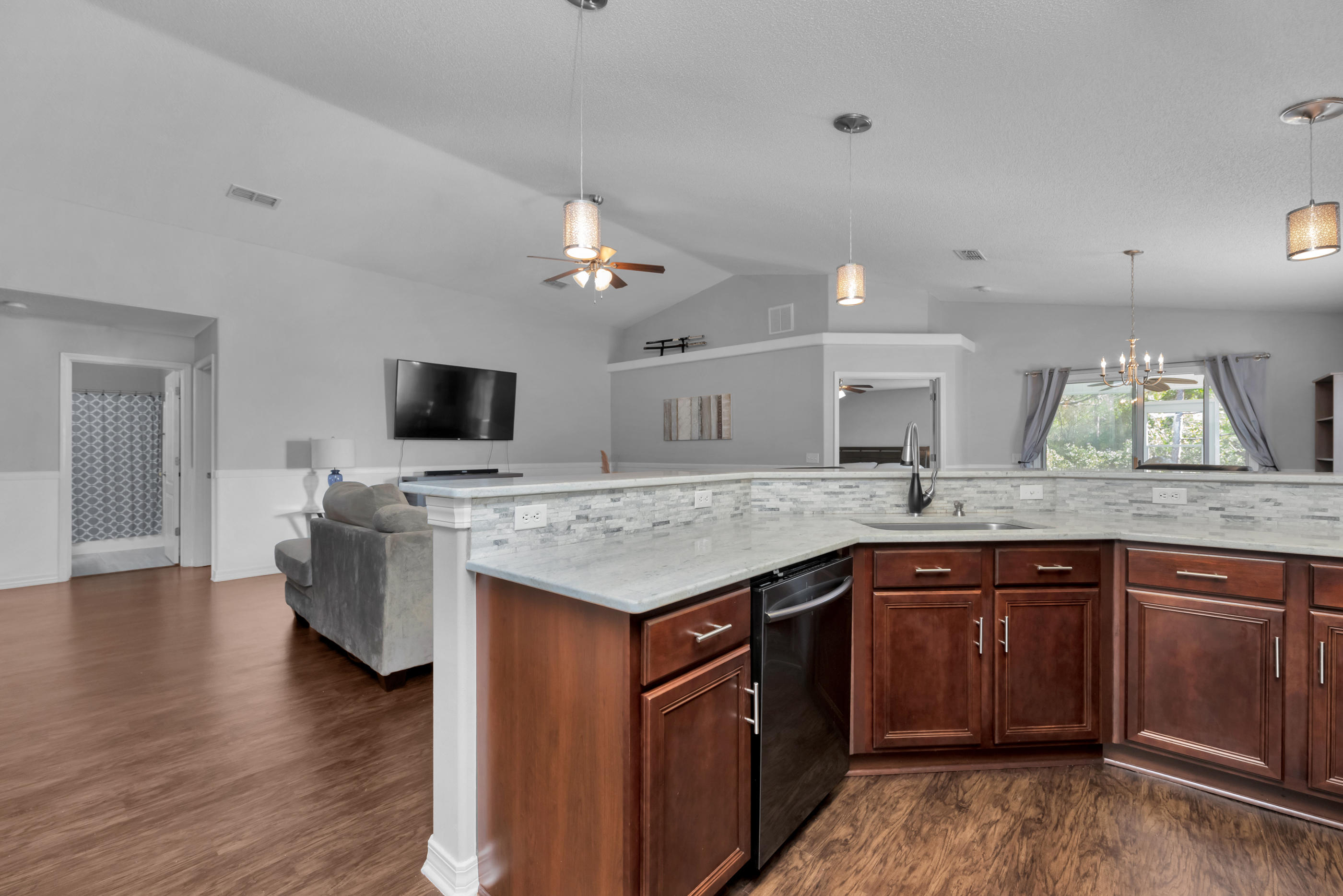 PROMISE CREEK - Residential