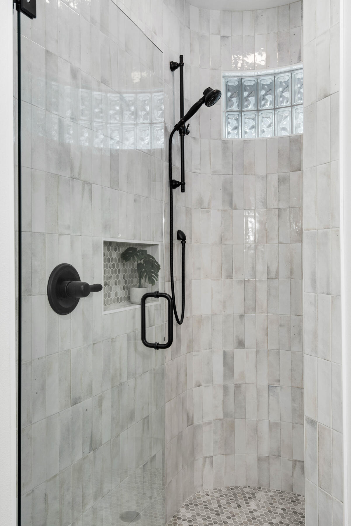 REGATTA BAY - Residential