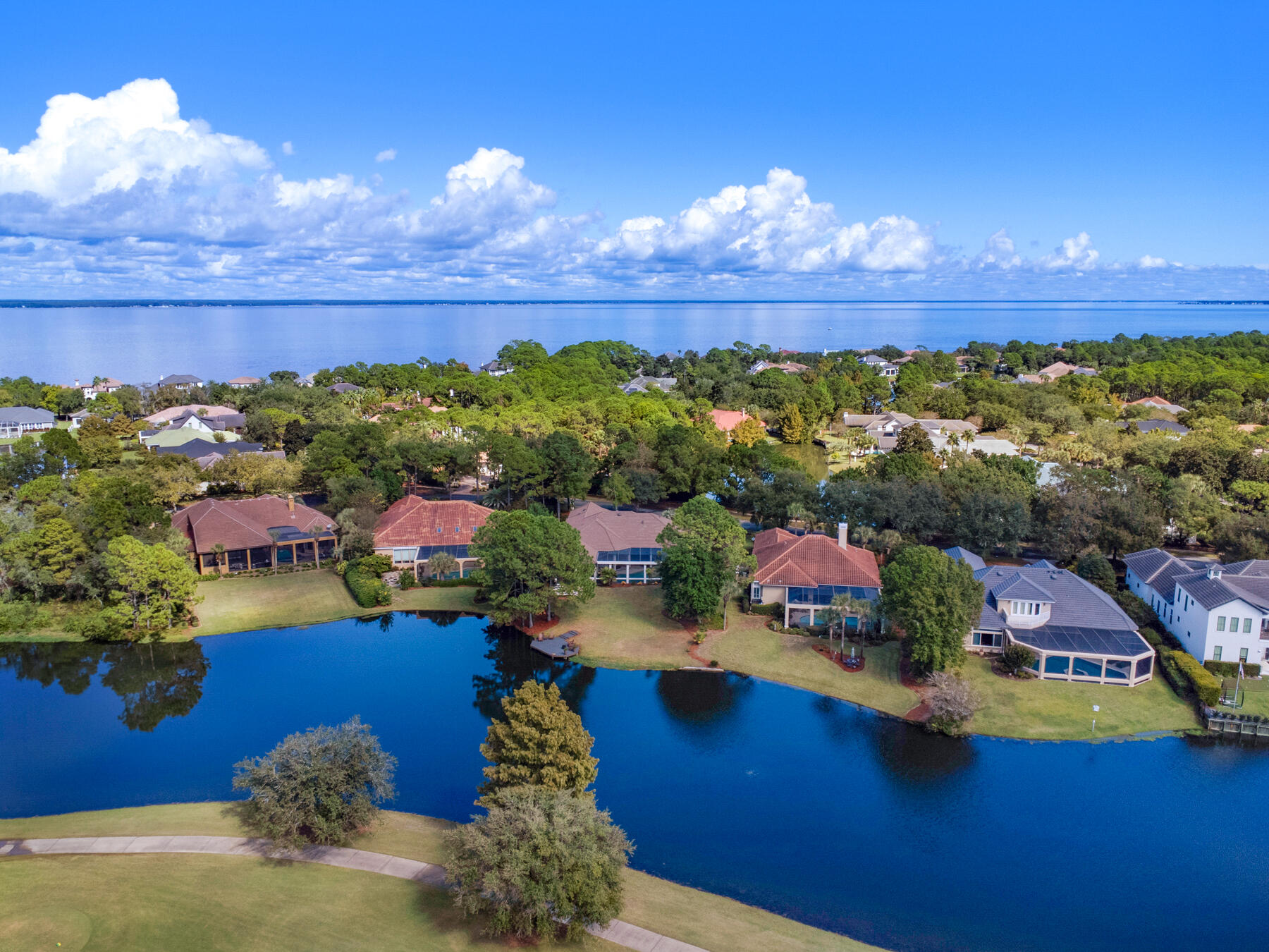 REGATTA BAY - Residential