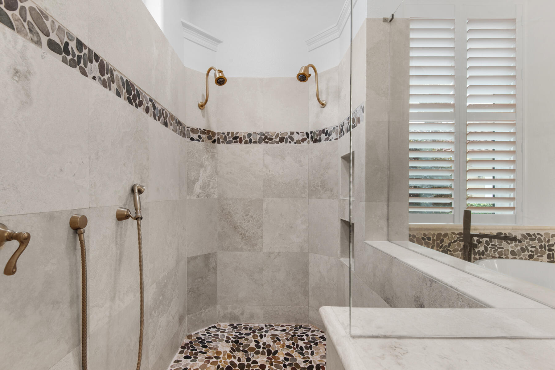 REGATTA BAY - Residential