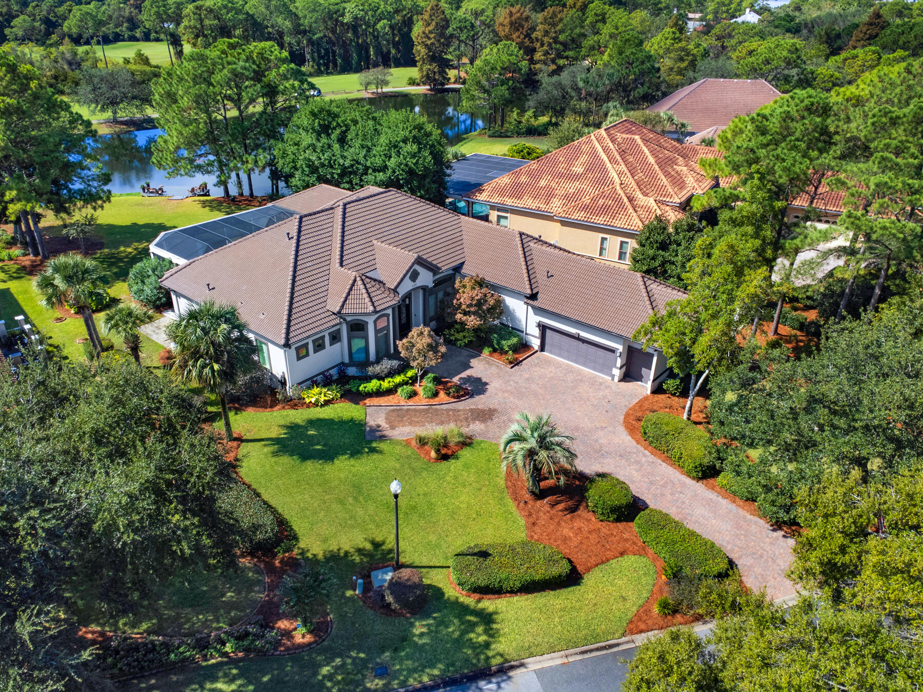 REGATTA BAY - Residential