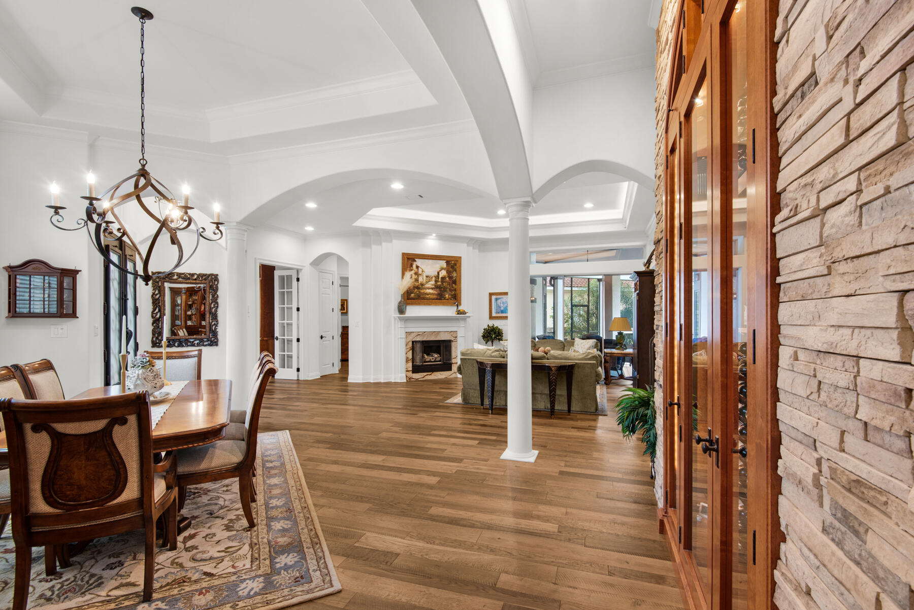 REGATTA BAY - Residential