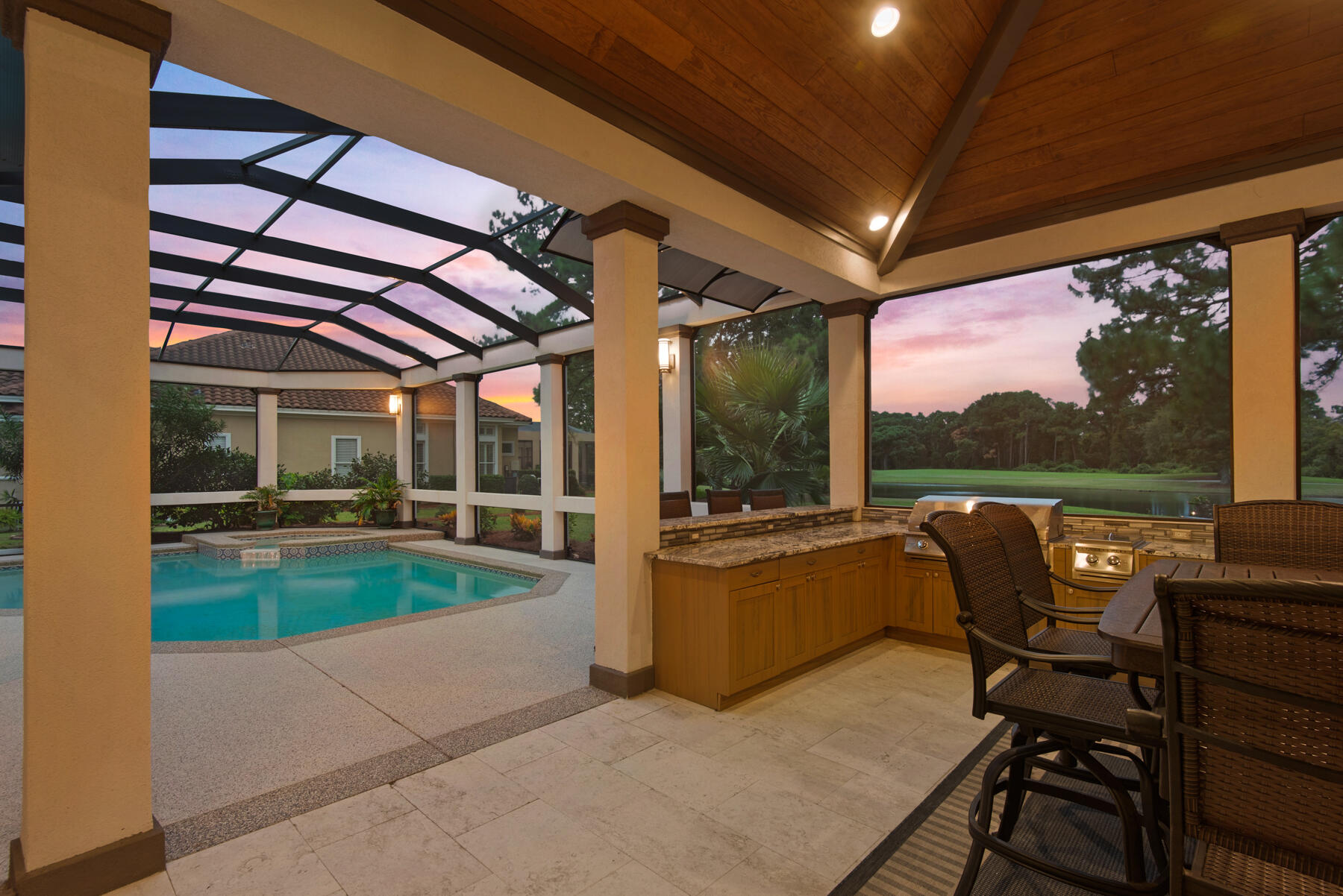 REGATTA BAY - Residential