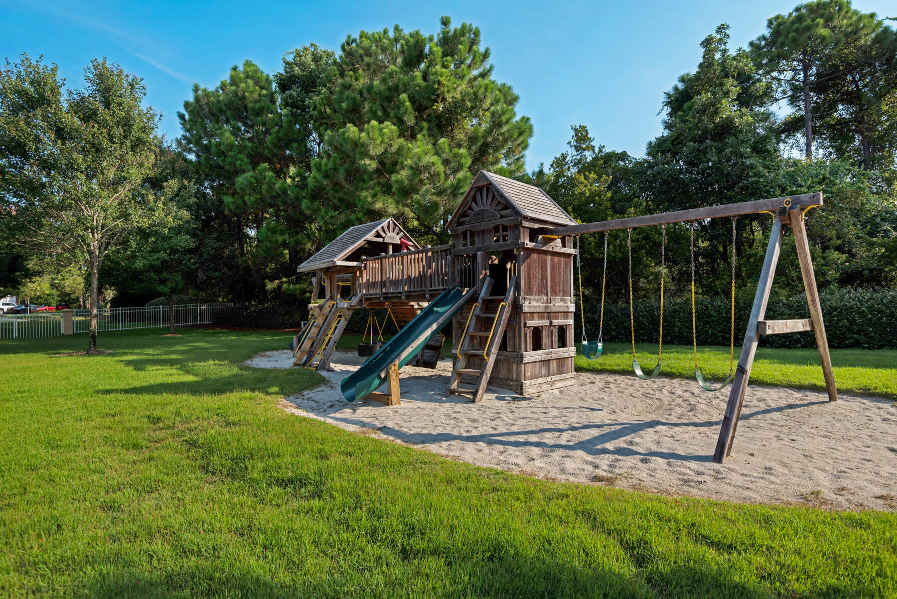 REGATTA BAY - Residential