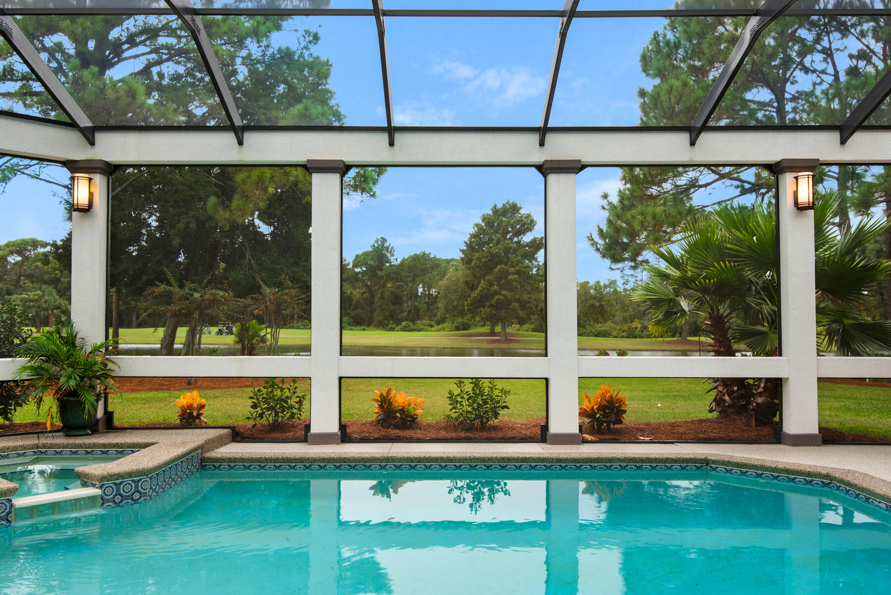 REGATTA BAY - Residential