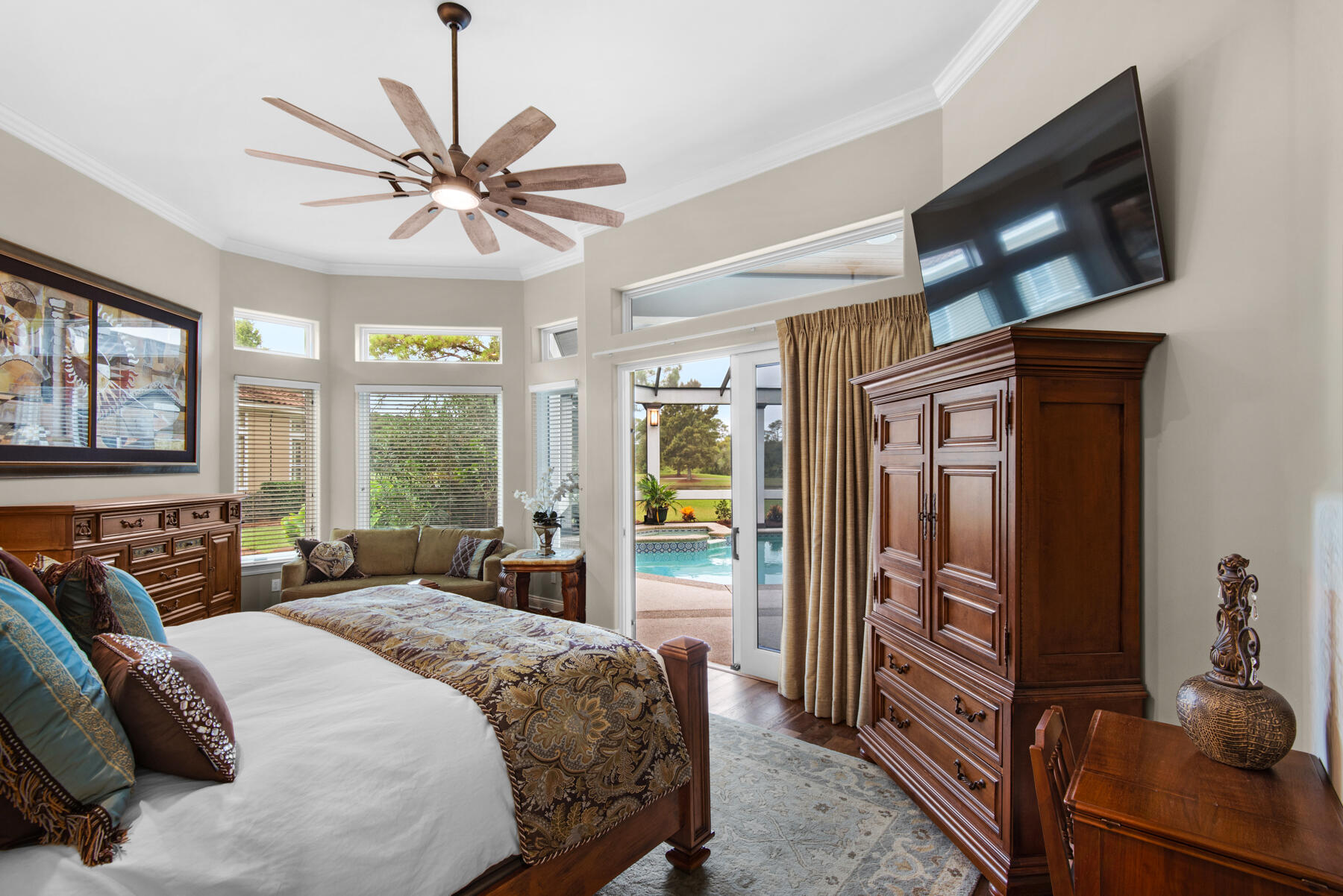 REGATTA BAY - Residential