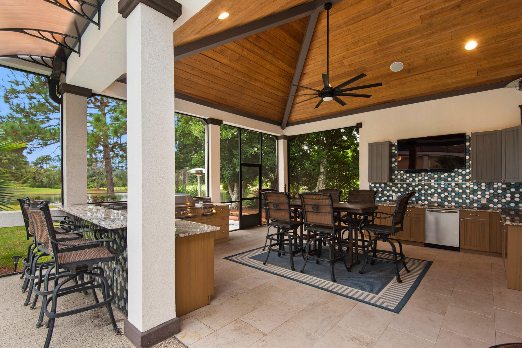 REGATTA BAY - Residential