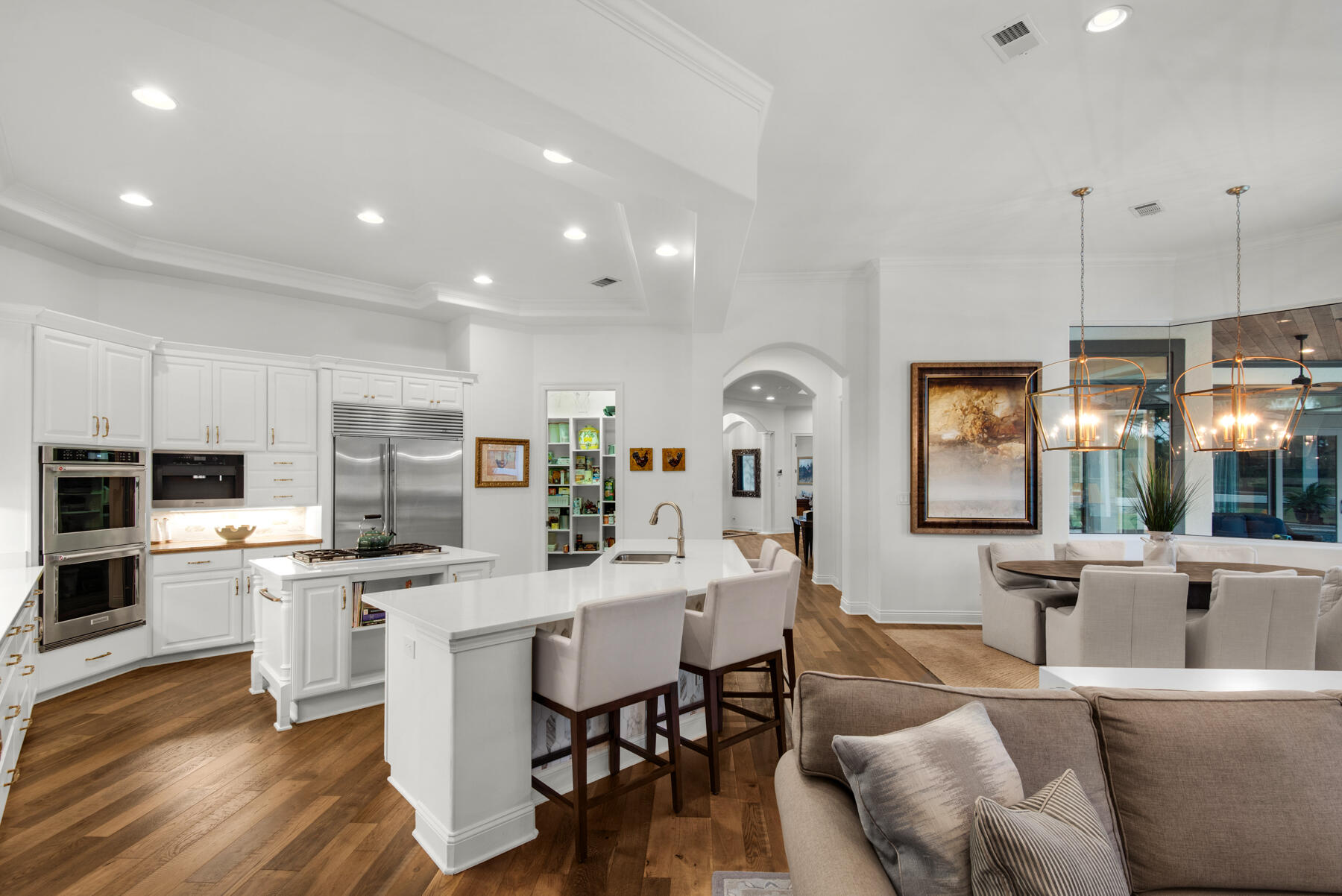 REGATTA BAY - Residential