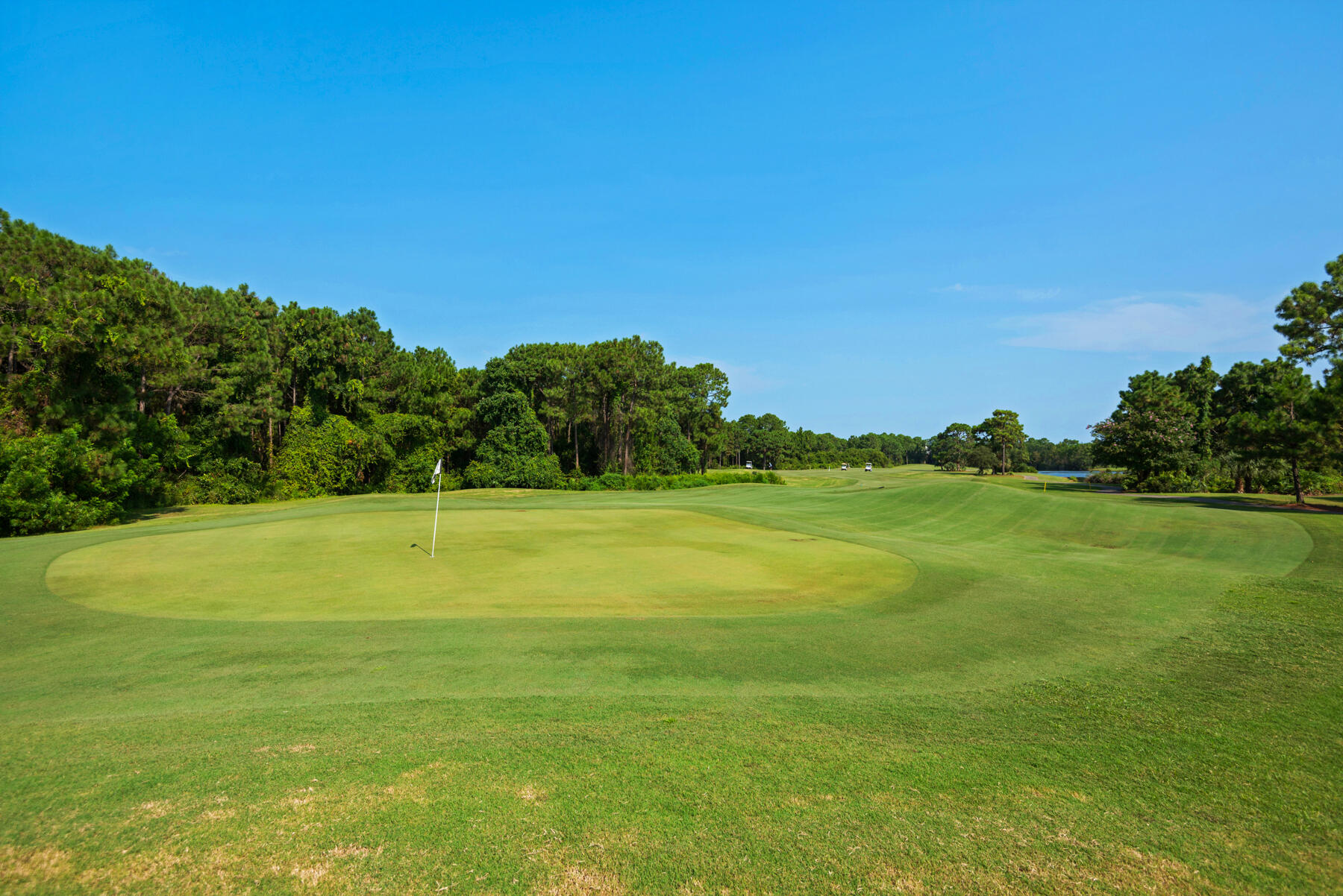 REGATTA BAY - Residential