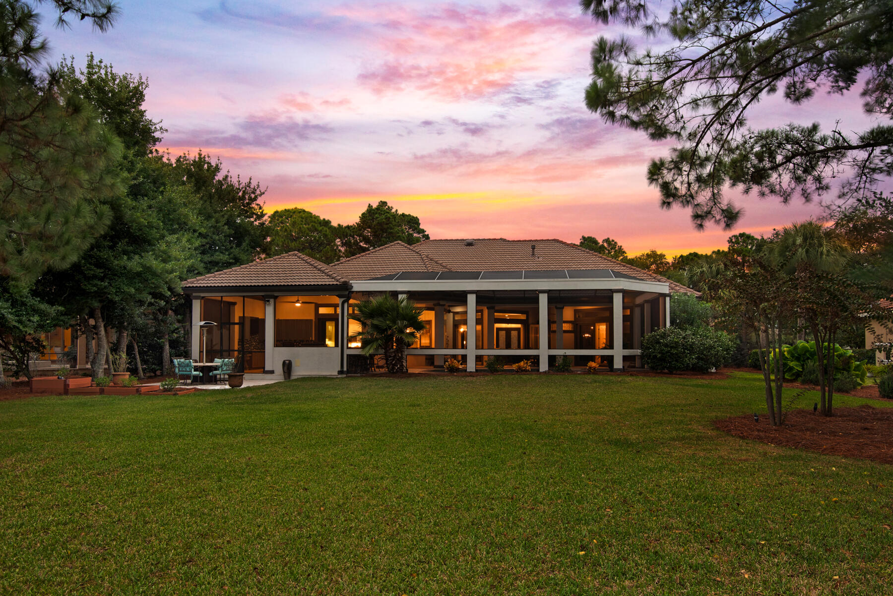 REGATTA BAY - Residential