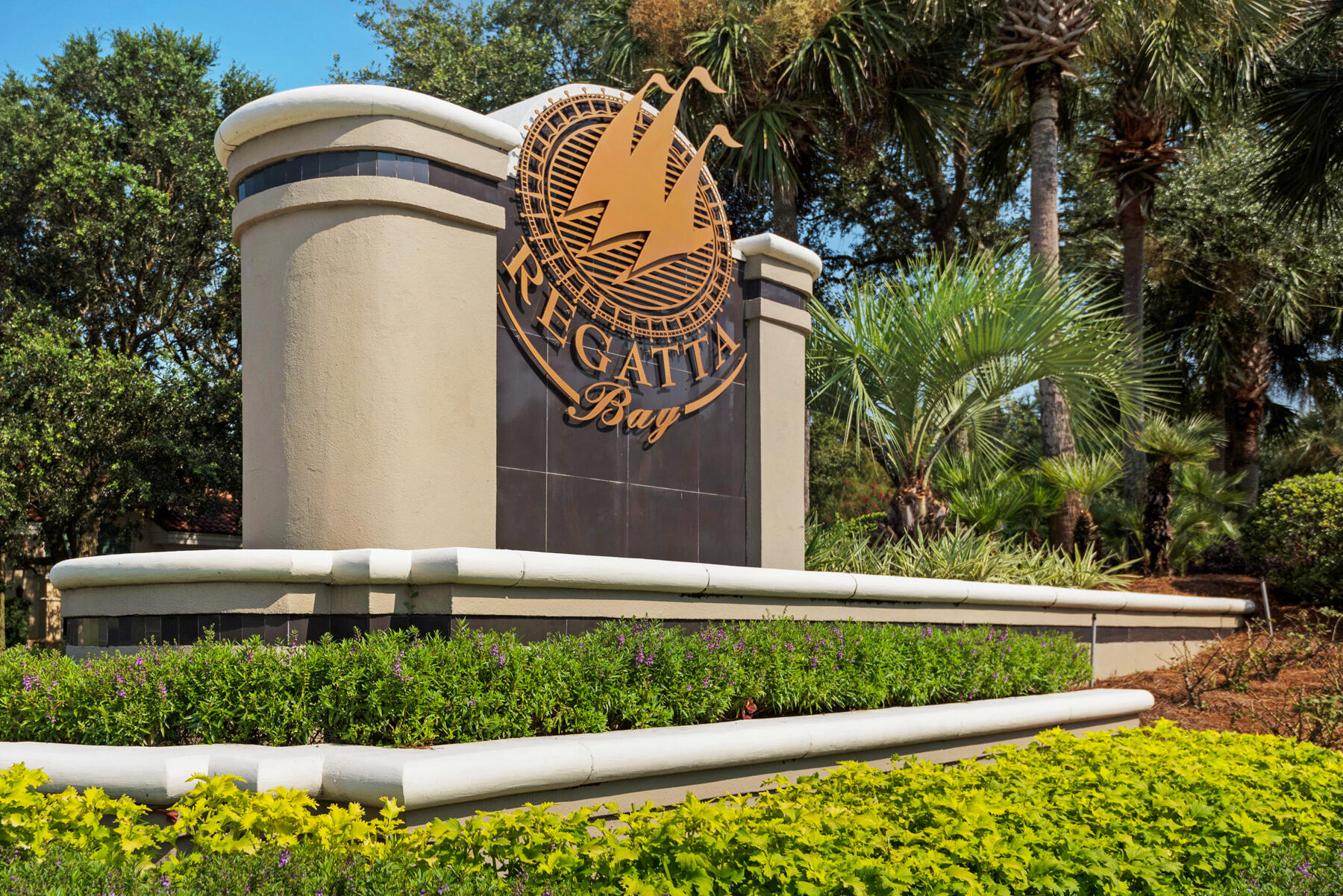 REGATTA BAY - Residential