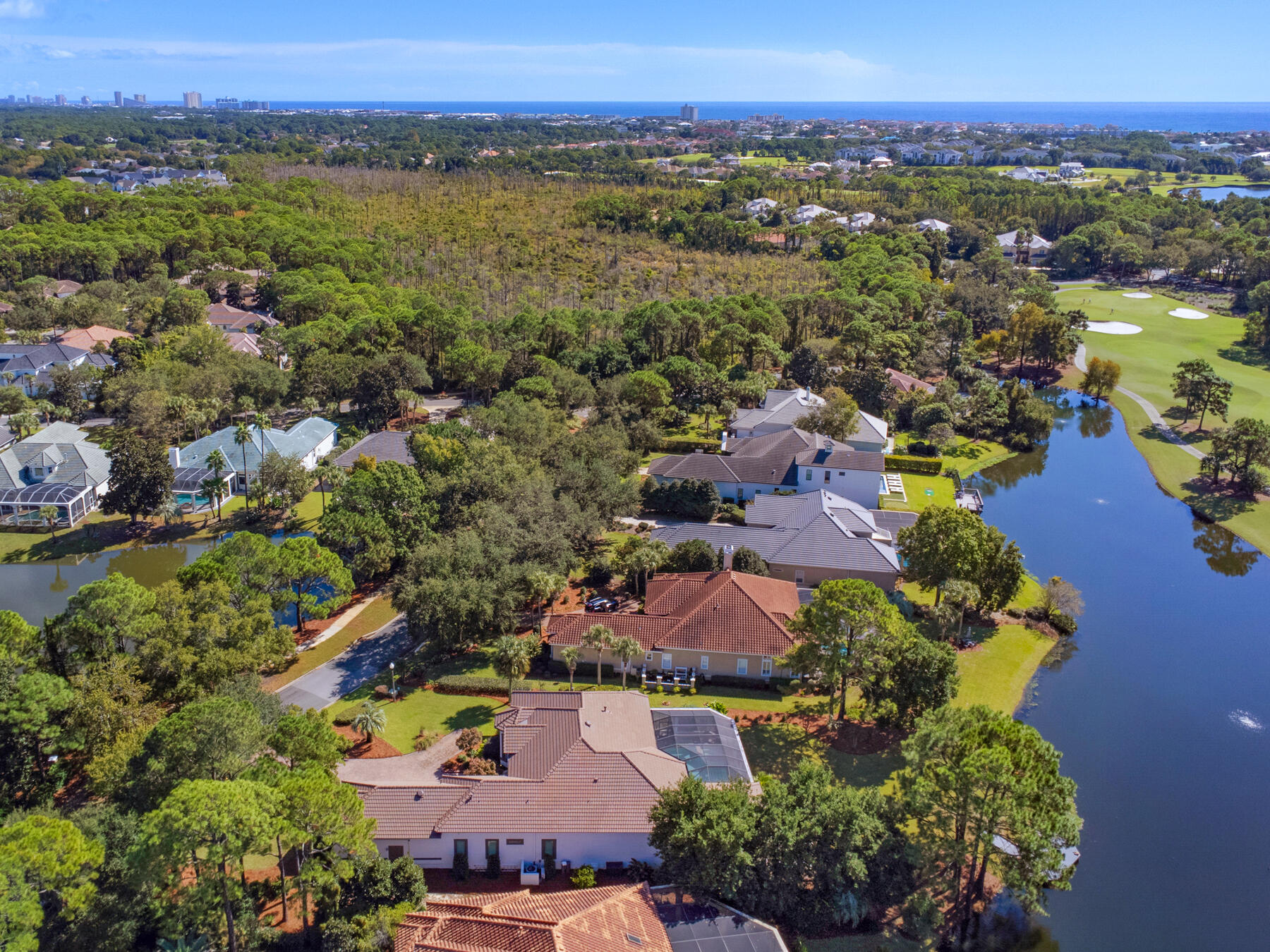 REGATTA BAY - Residential
