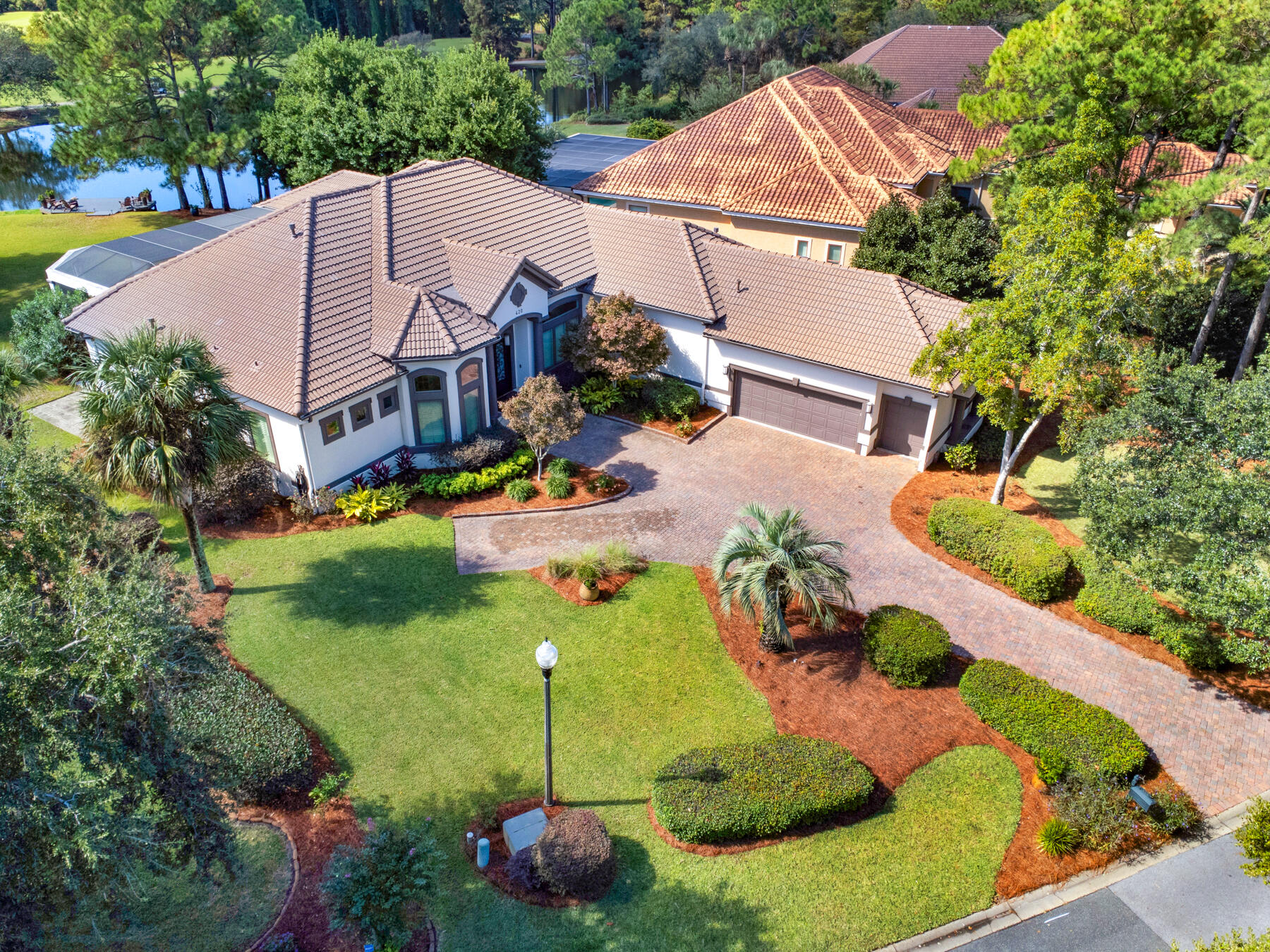 REGATTA BAY - Residential