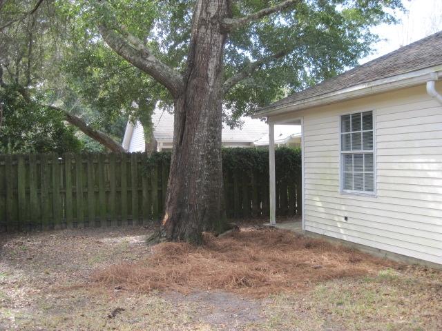 BLUE PINE VILLAGE - Residential Lease