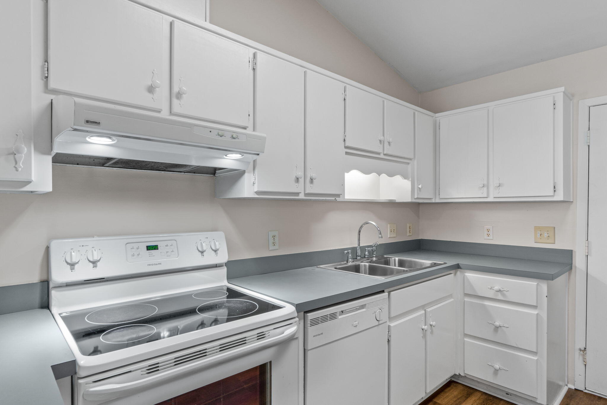 PALAO PLACE - Residential