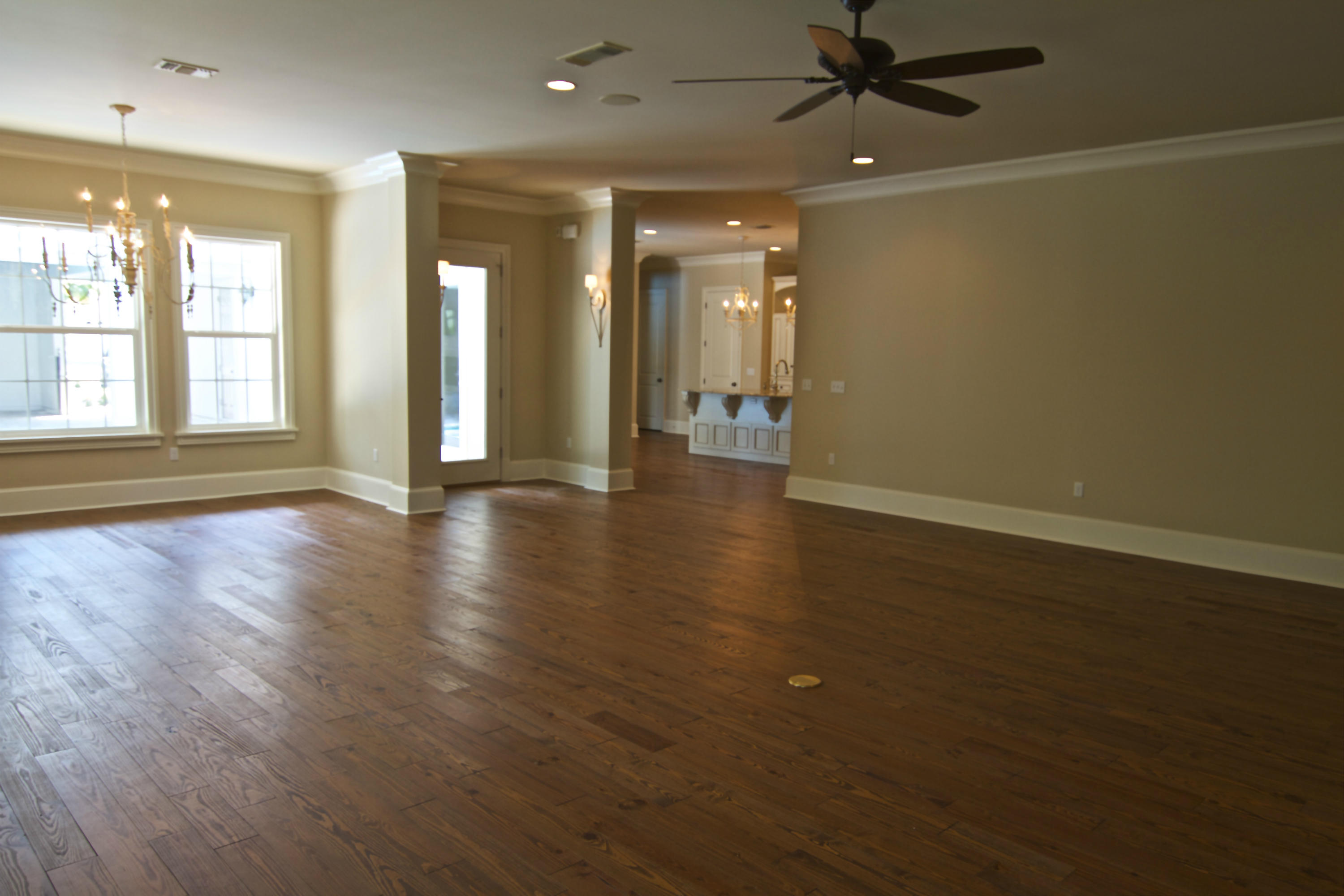 REGATTA BAY GOLF VILLAS - Residential