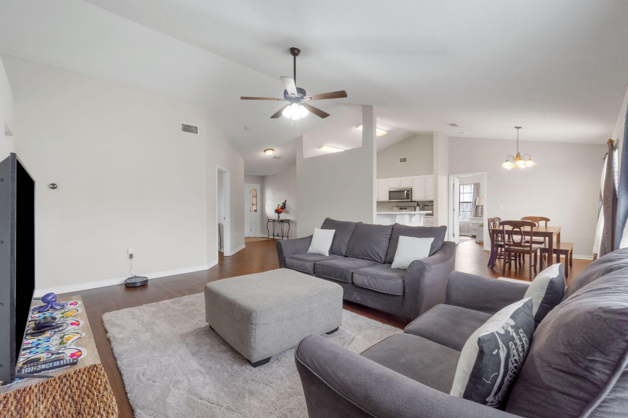 JAIMEES RIDGE - Residential