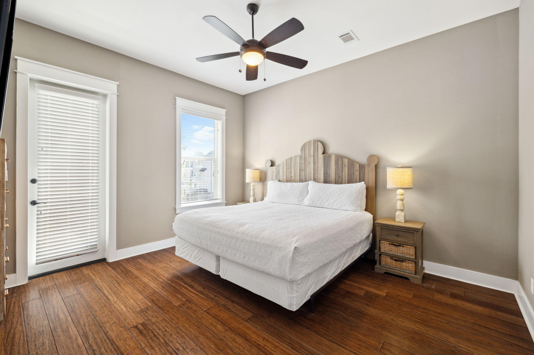 GULF SHORE MANOR - Residential