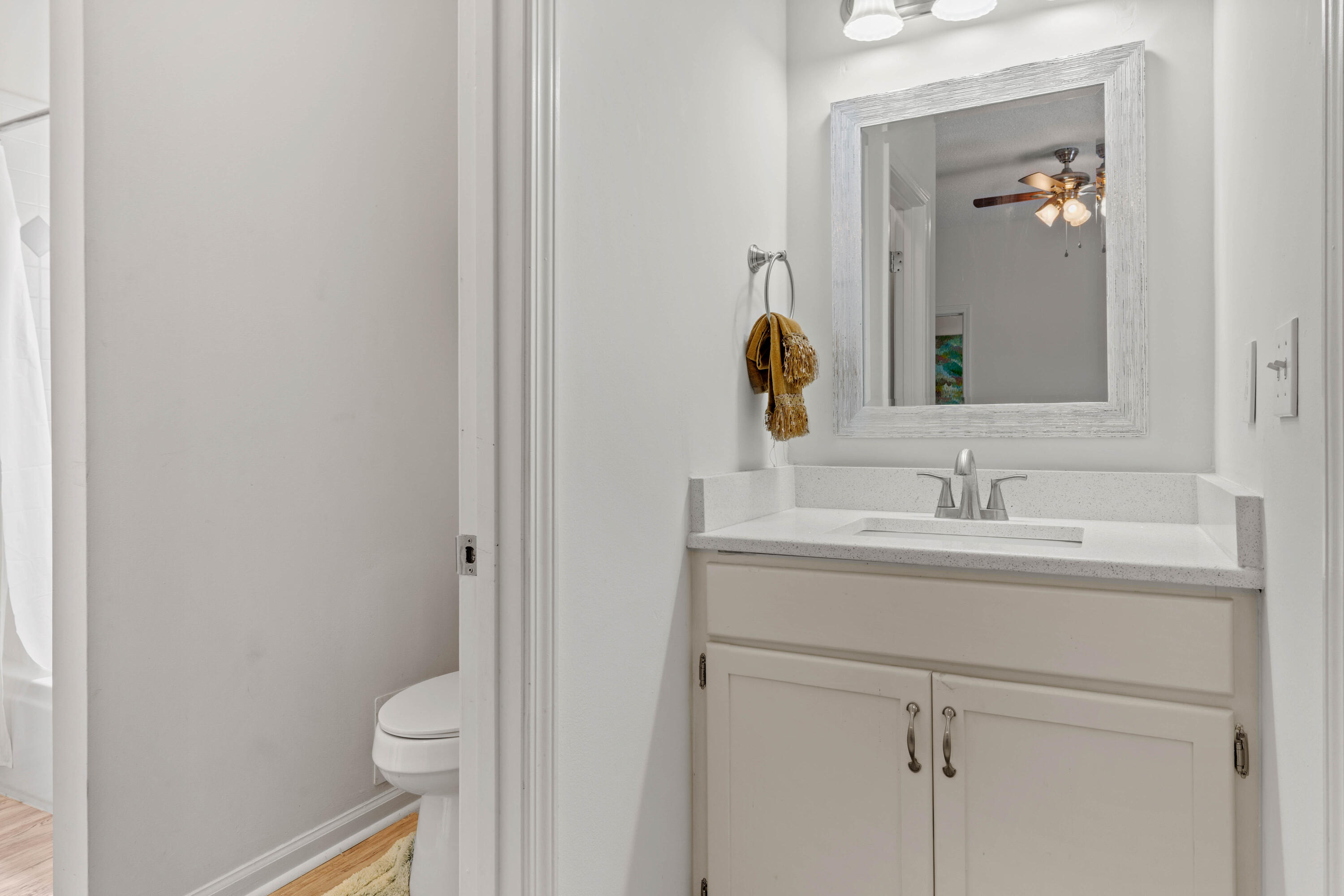 BAY PINE SHORES - Residential