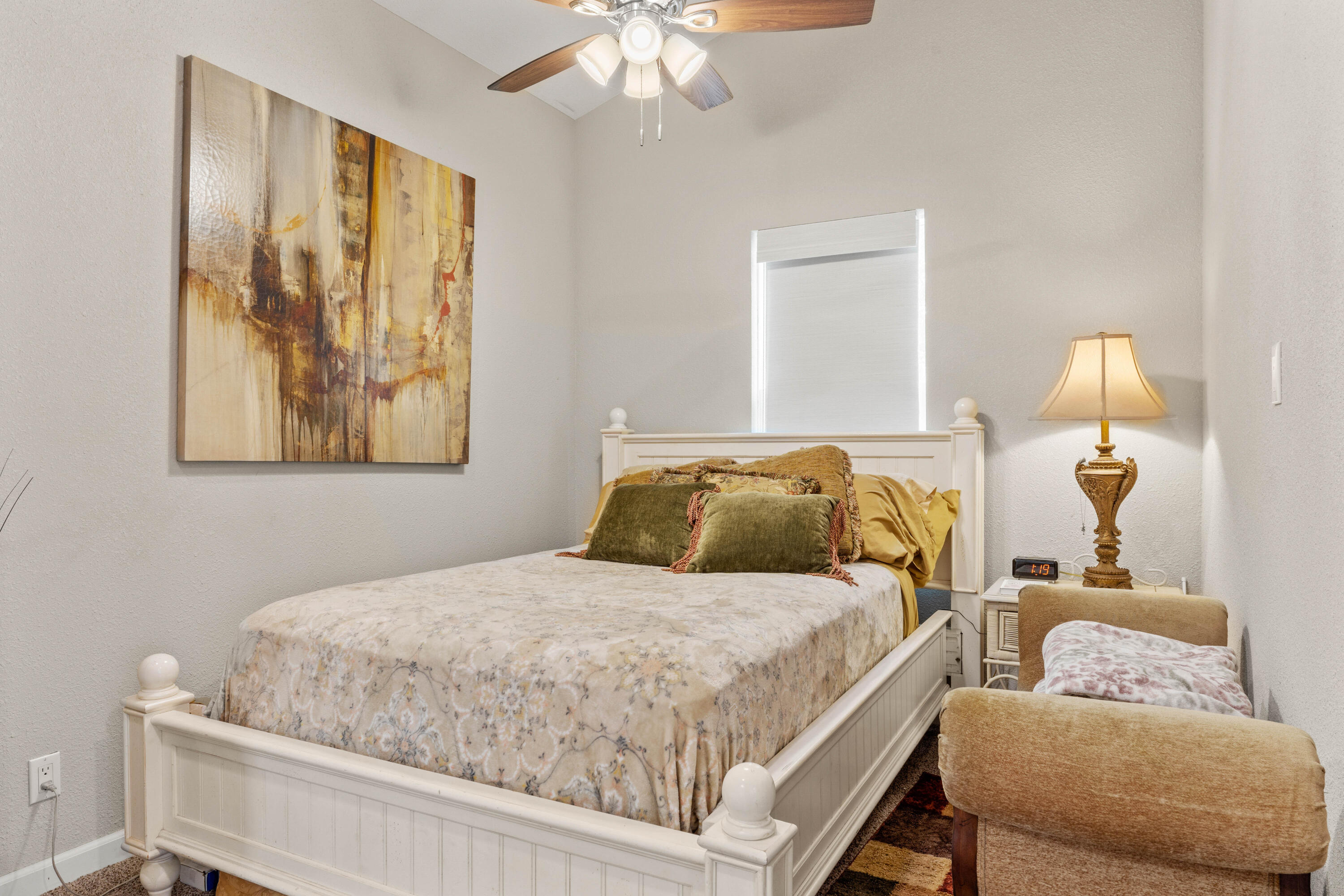 BAY PINE SHORES - Residential