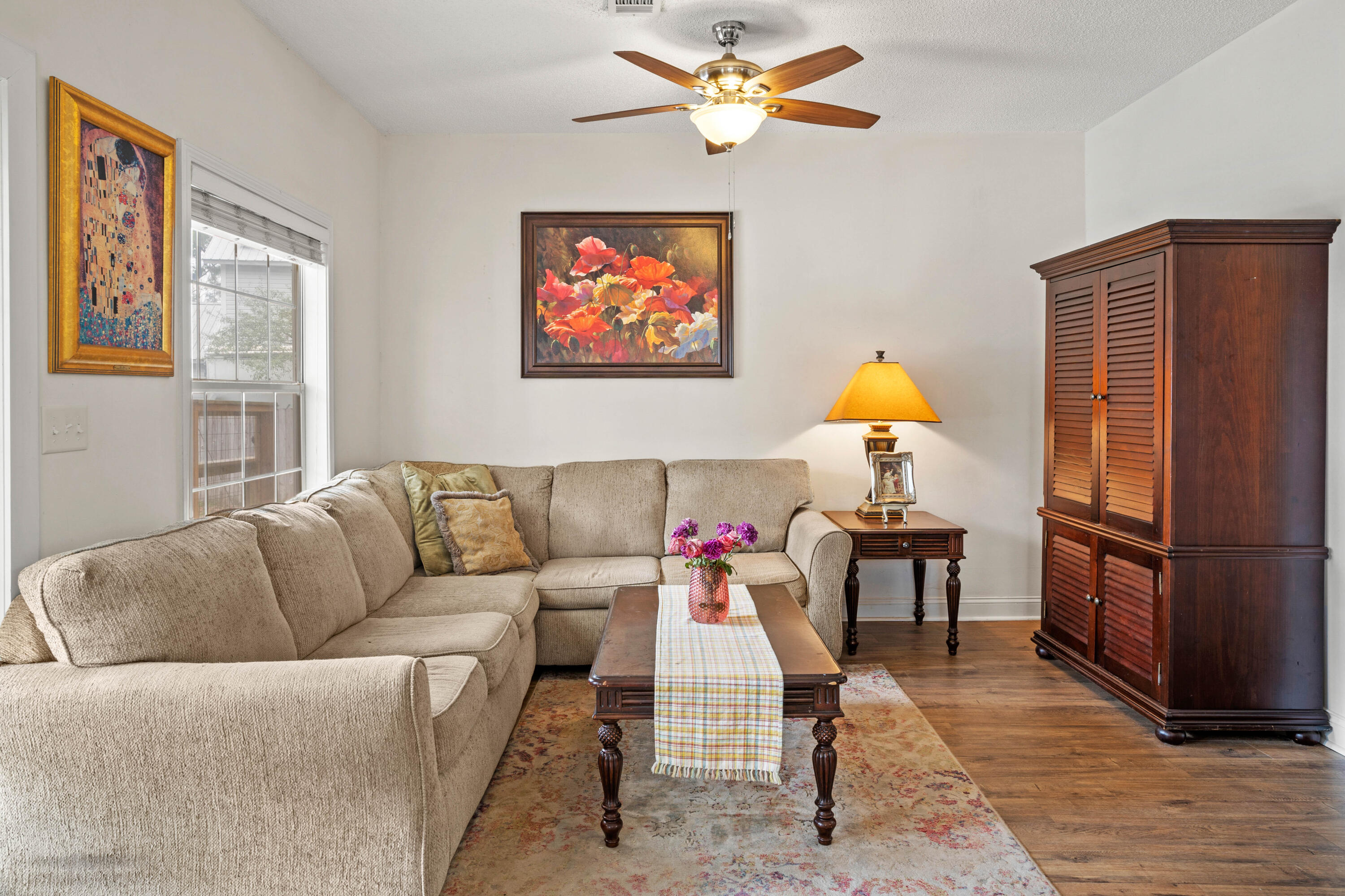 BAY PINE SHORES - Residential