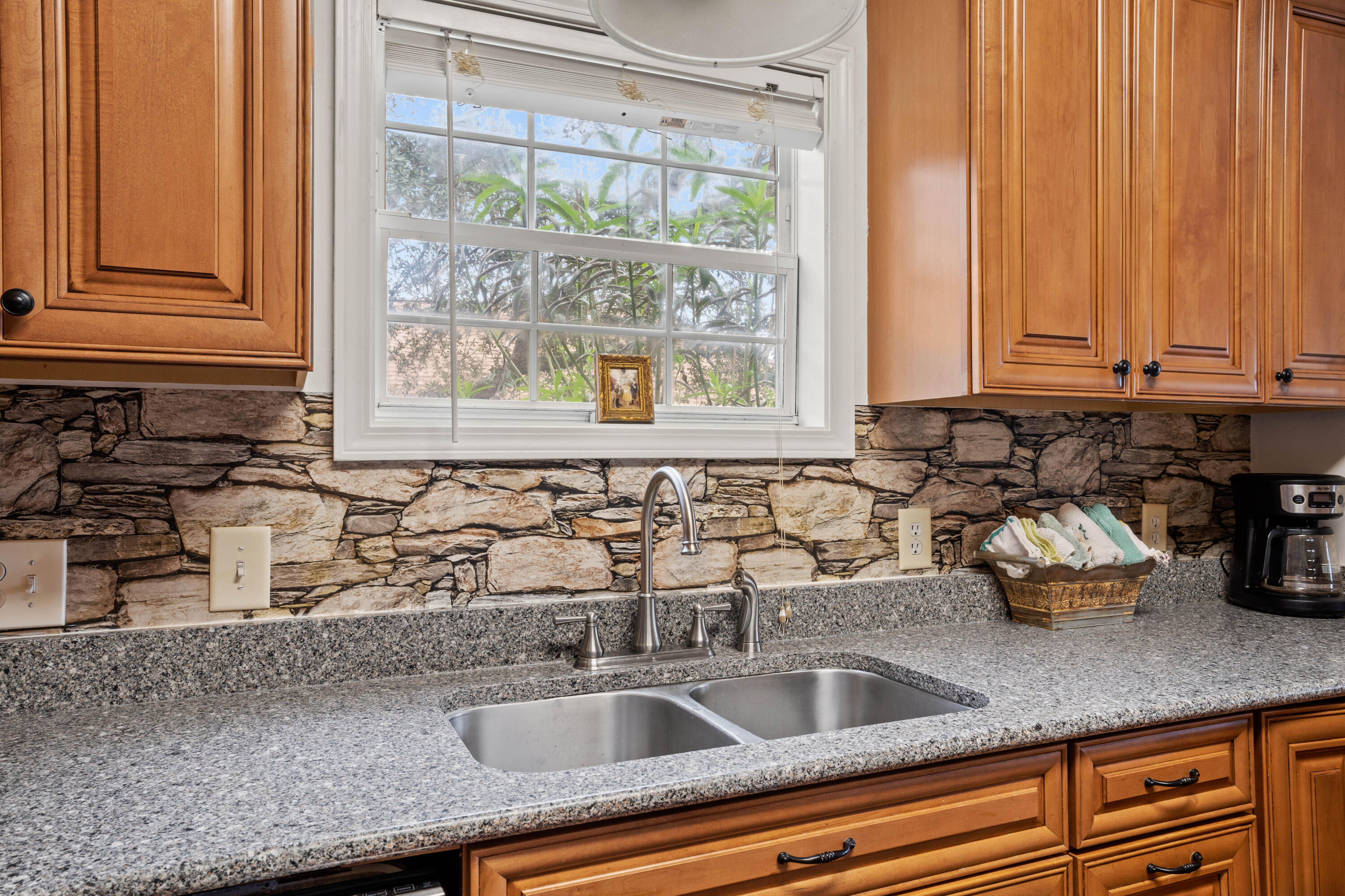 BAY PINE SHORES - Residential