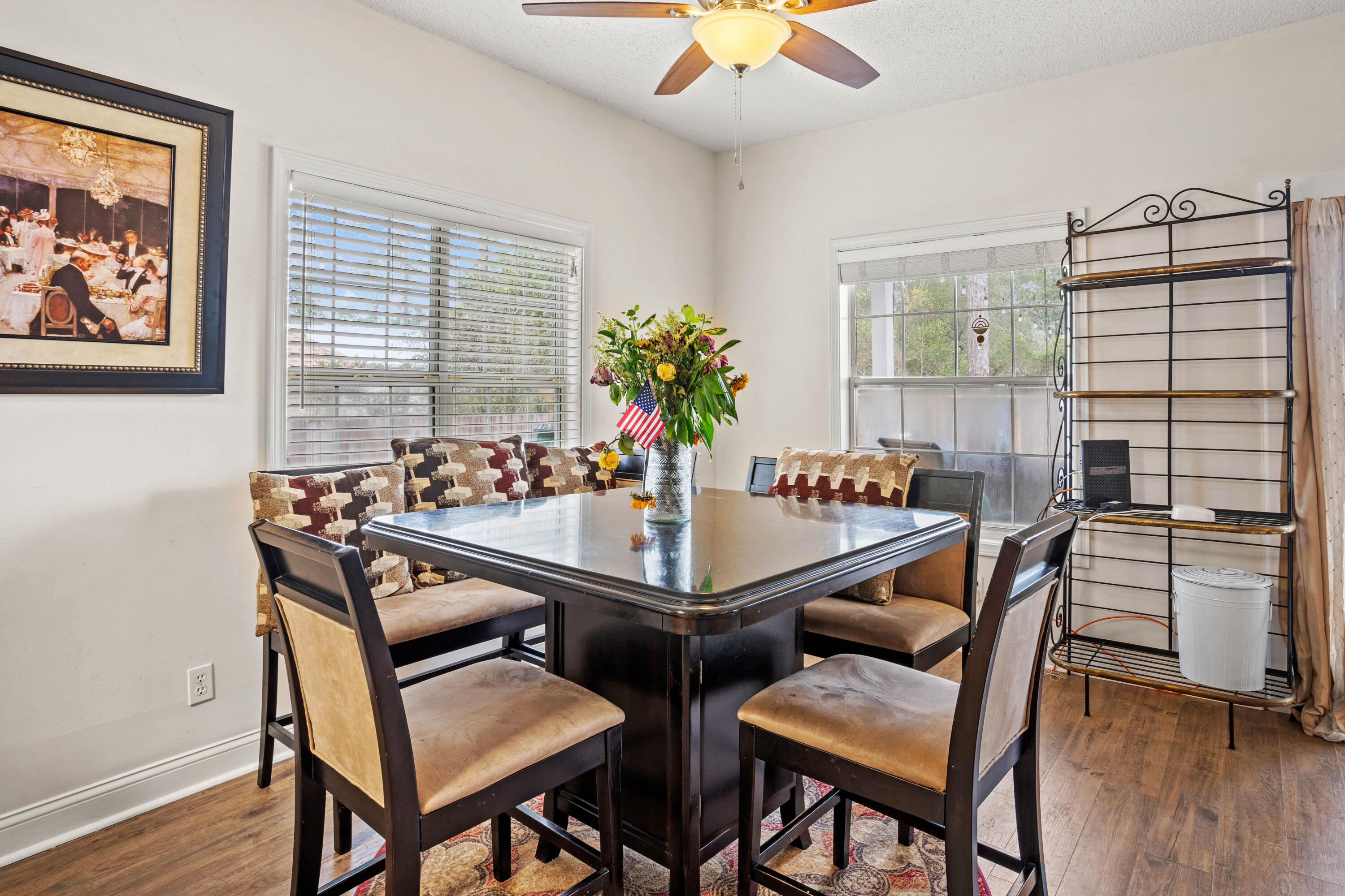 BAY PINE SHORES - Residential