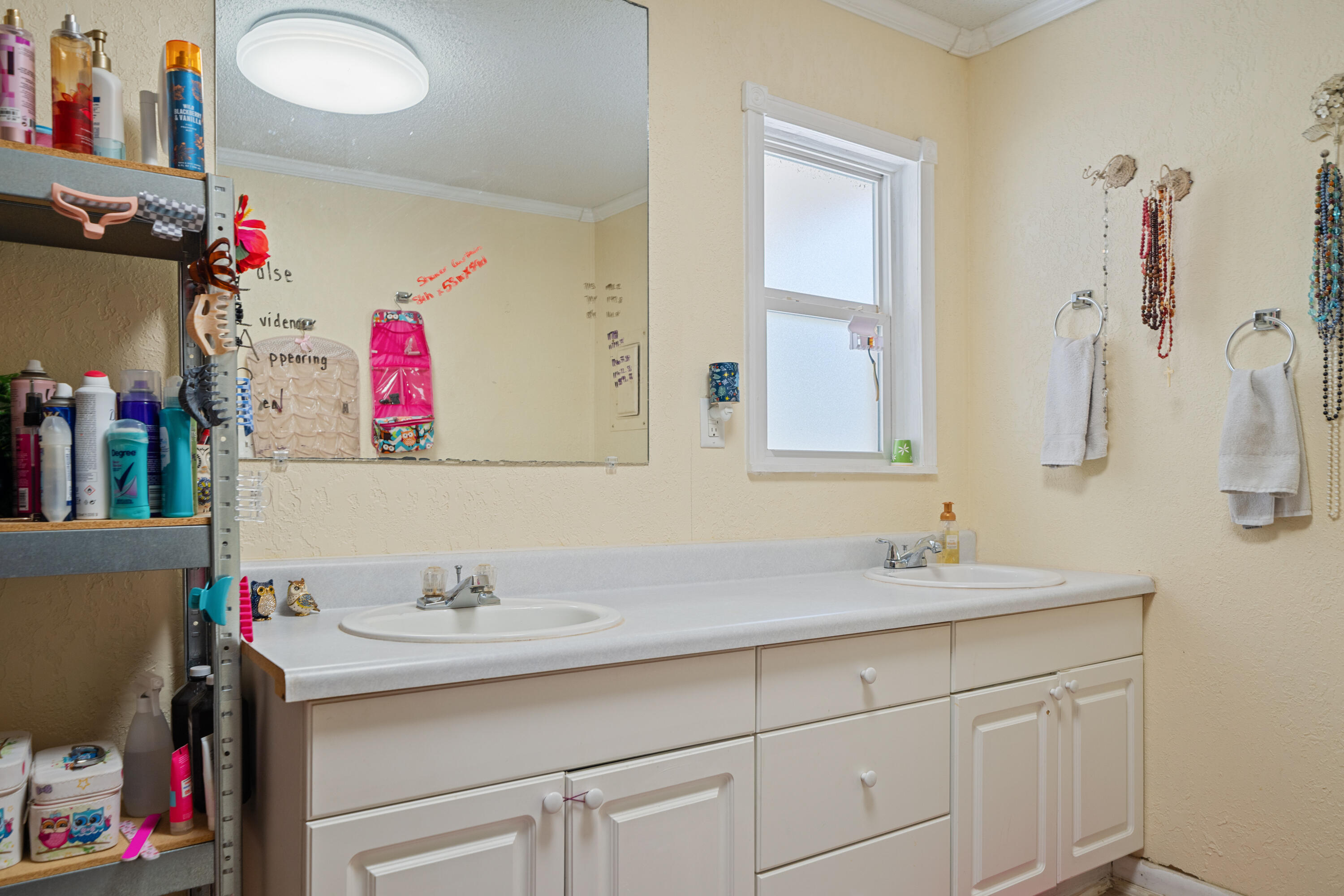 MCLAUGHLIN & HARRIS - Residential