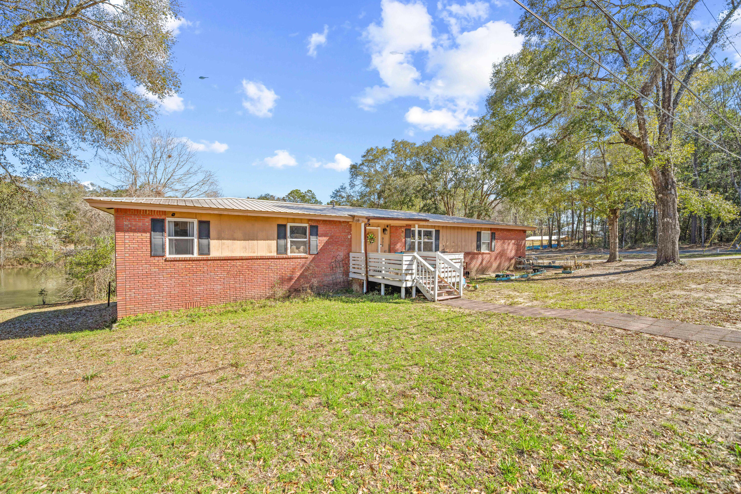 MCLAUGHLIN & HARRIS - Residential