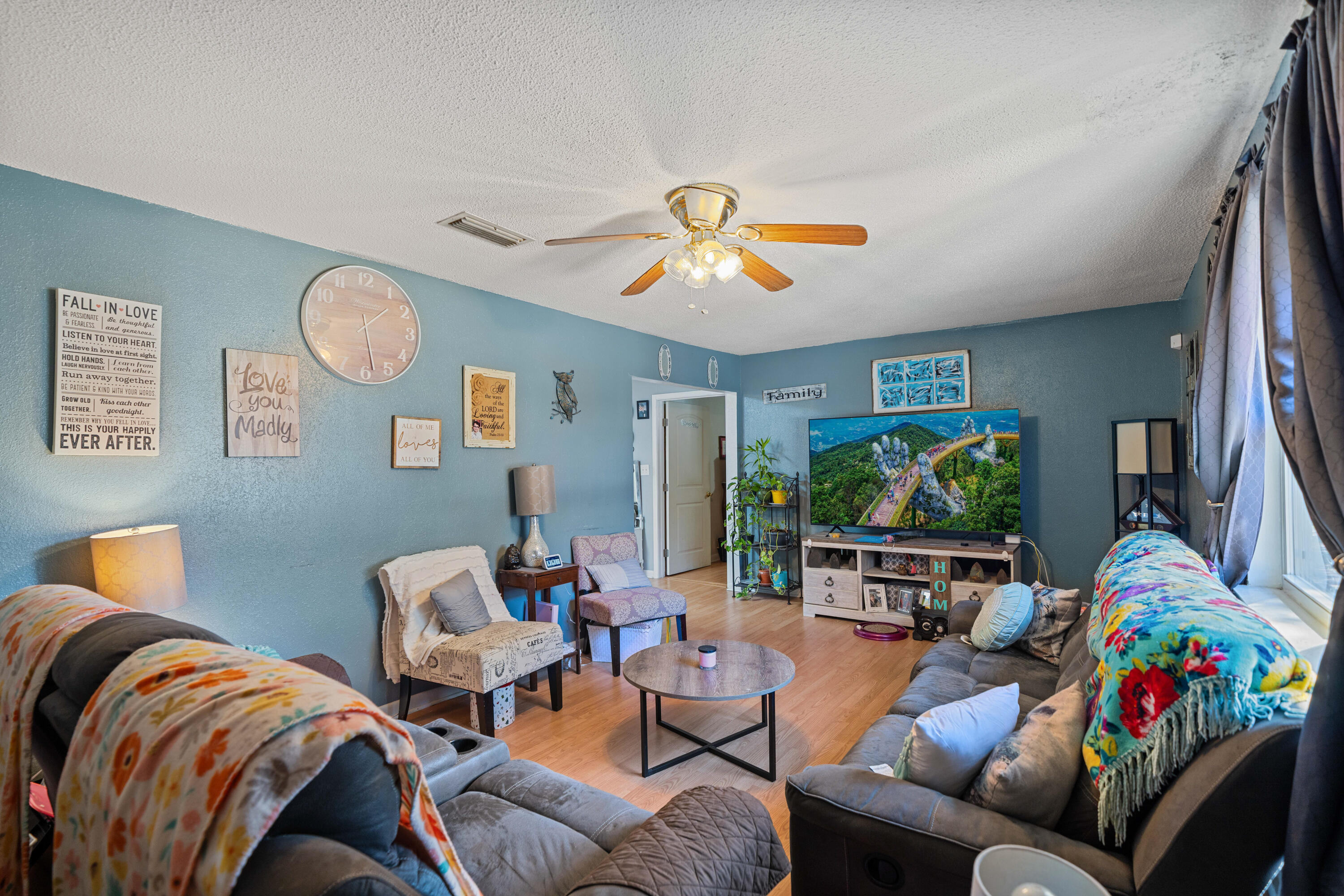 MCLAUGHLIN & HARRIS - Residential