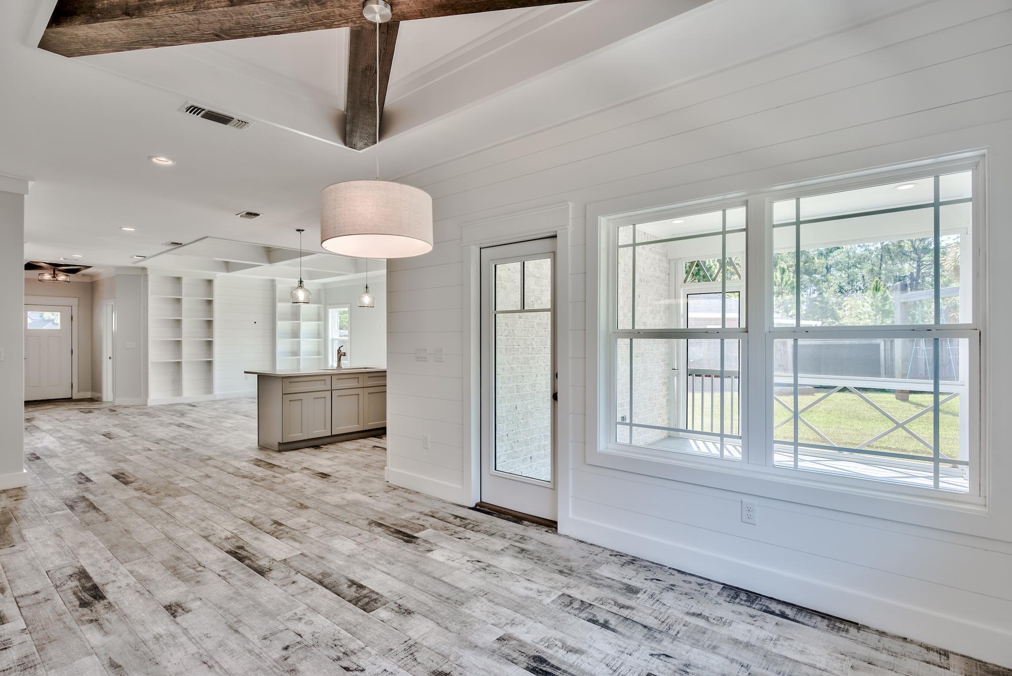 INDIAN TRAIL ESTATES - Residential