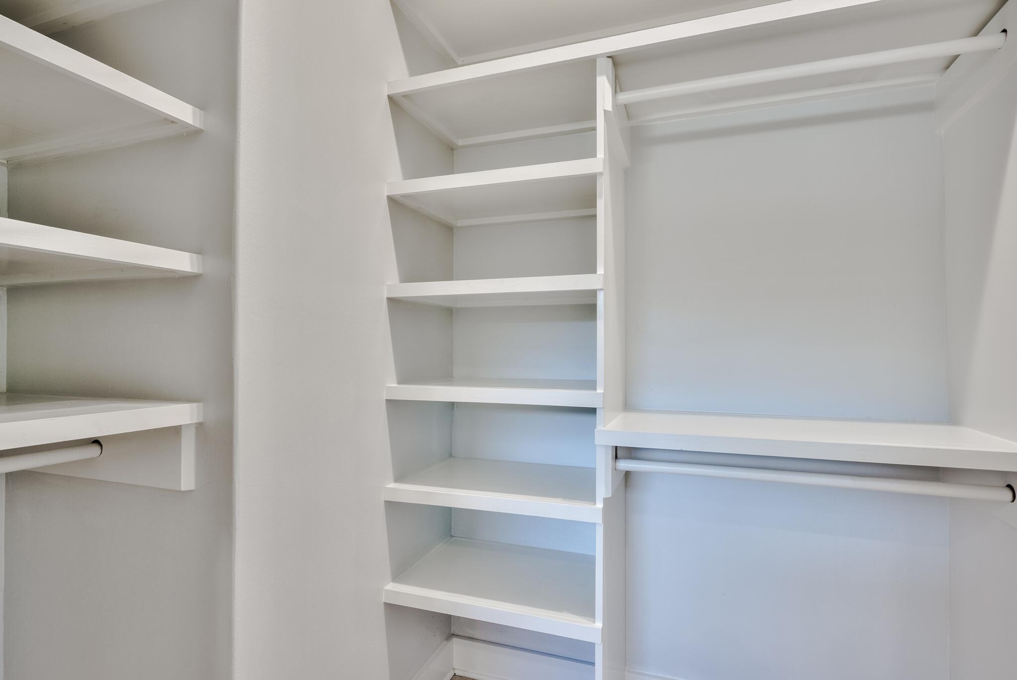 INDIAN TRAIL ESTATES - Residential