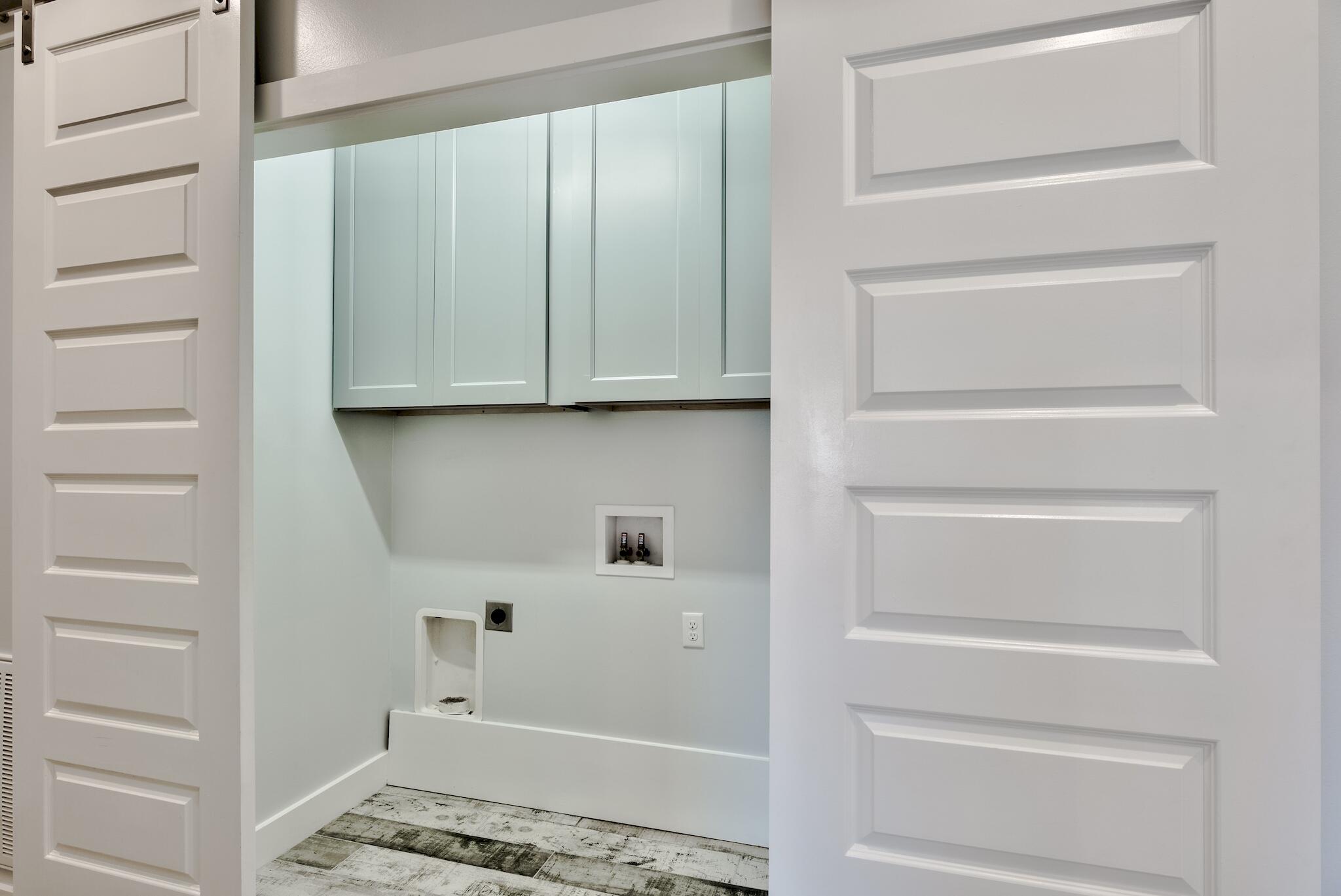 INDIAN TRAIL ESTATES - Residential