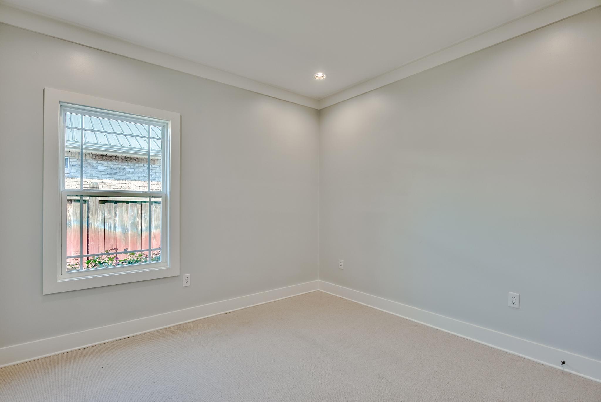 INDIAN TRAIL ESTATES - Residential