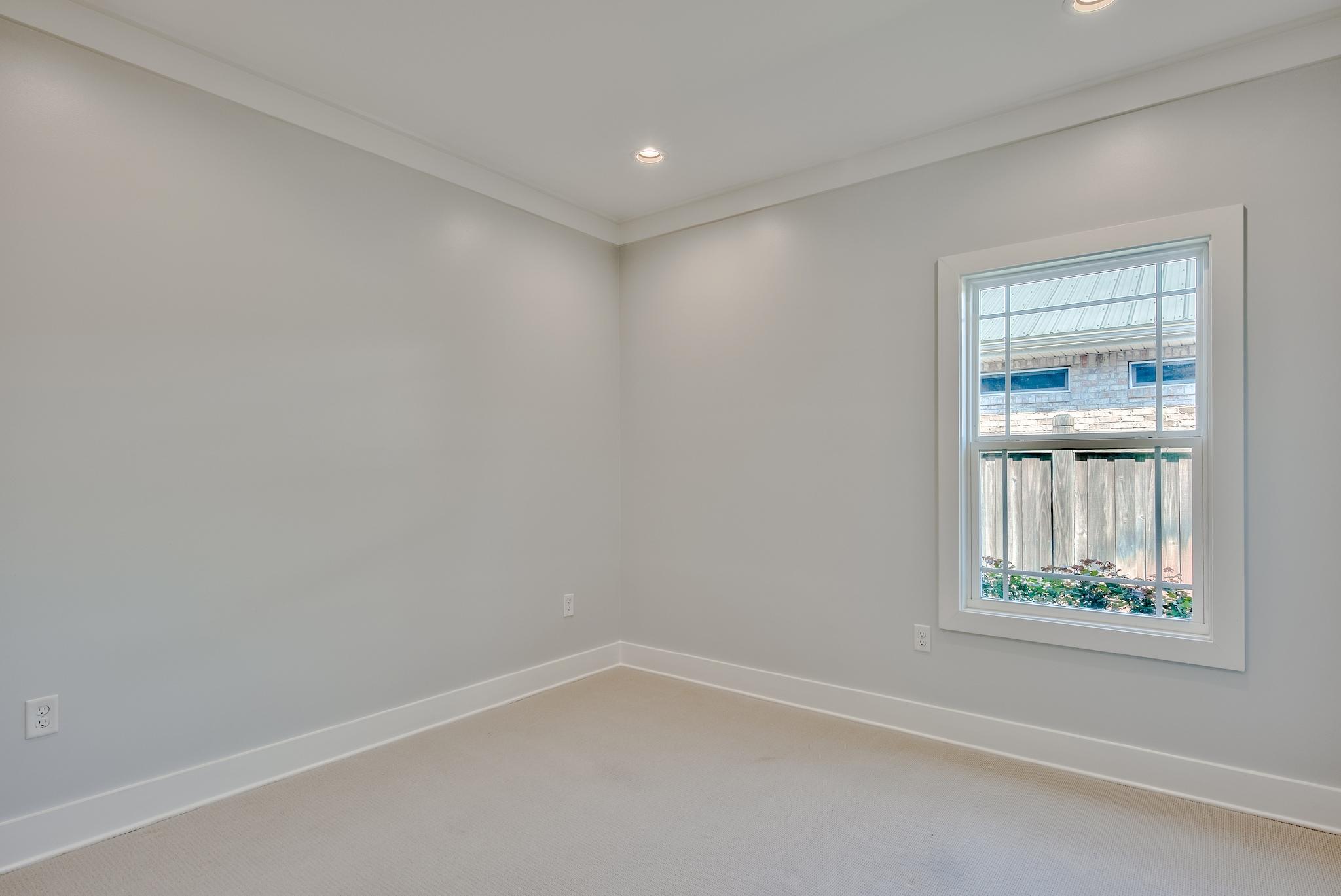 INDIAN TRAIL ESTATES - Residential