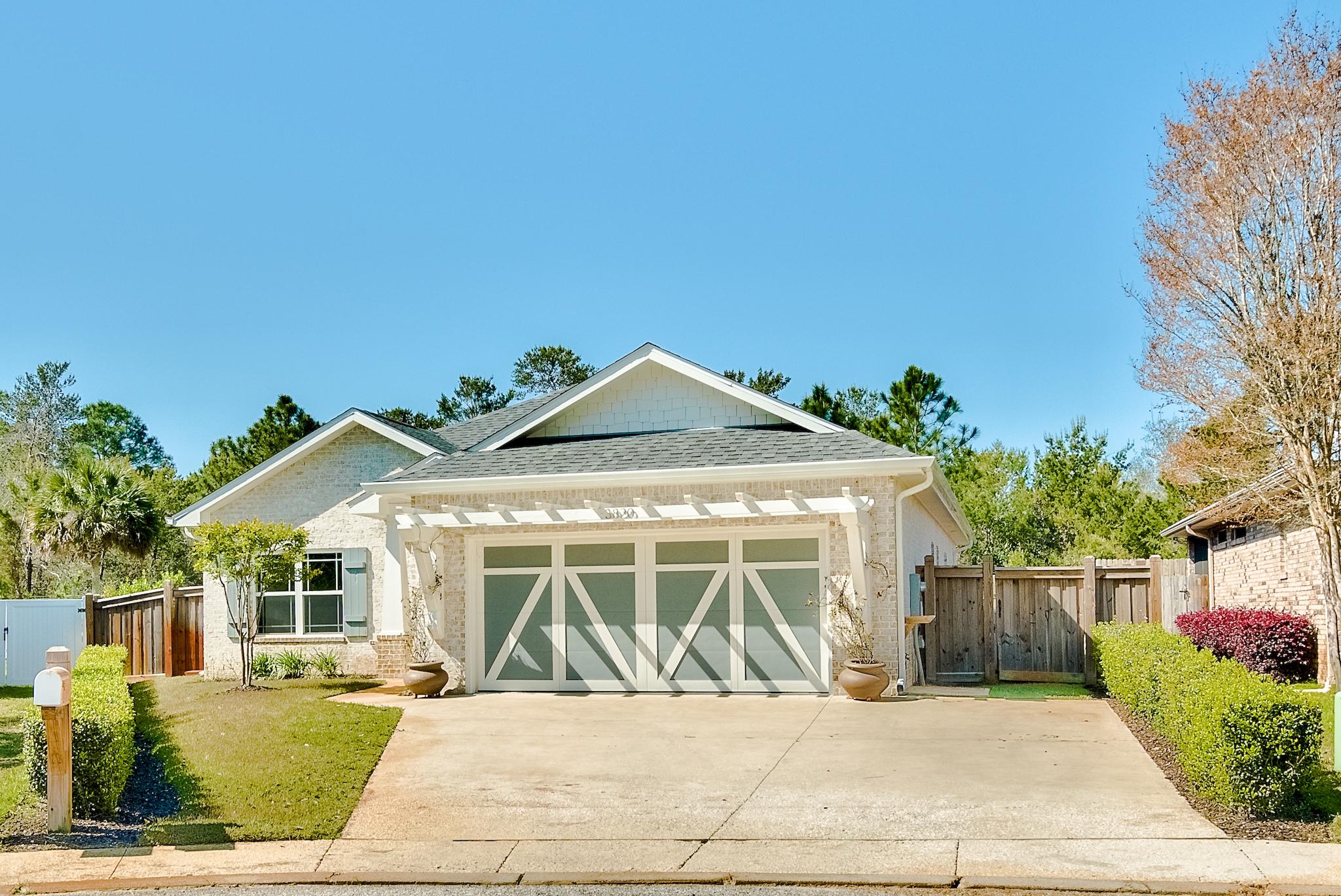 INDIAN TRAIL ESTATES - Residential