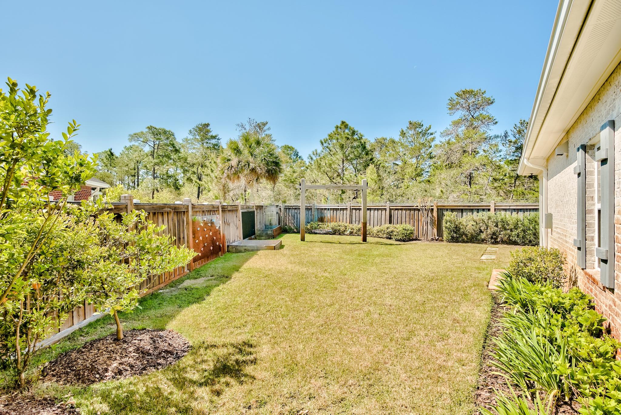 INDIAN TRAIL ESTATES - Residential