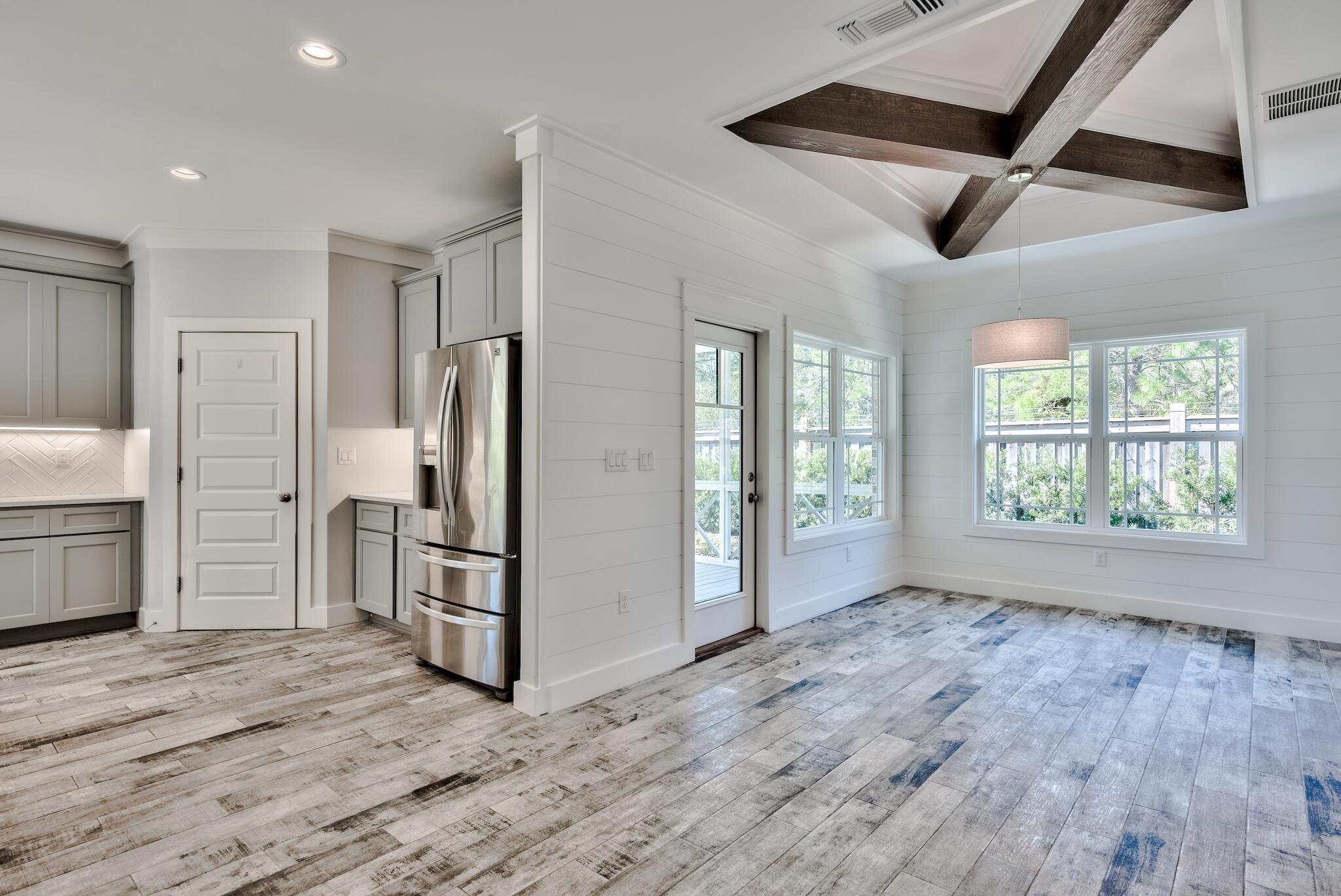 INDIAN TRAIL ESTATES - Residential